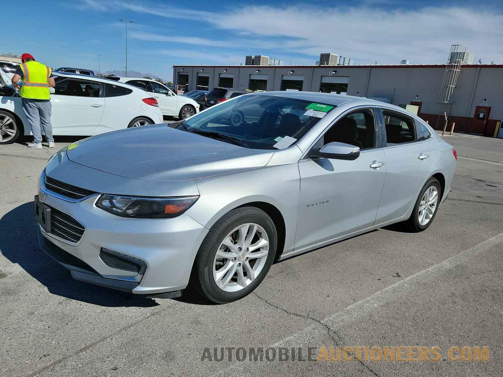 1G1ZD5STXJF246447 Chevrolet Malibu 2018