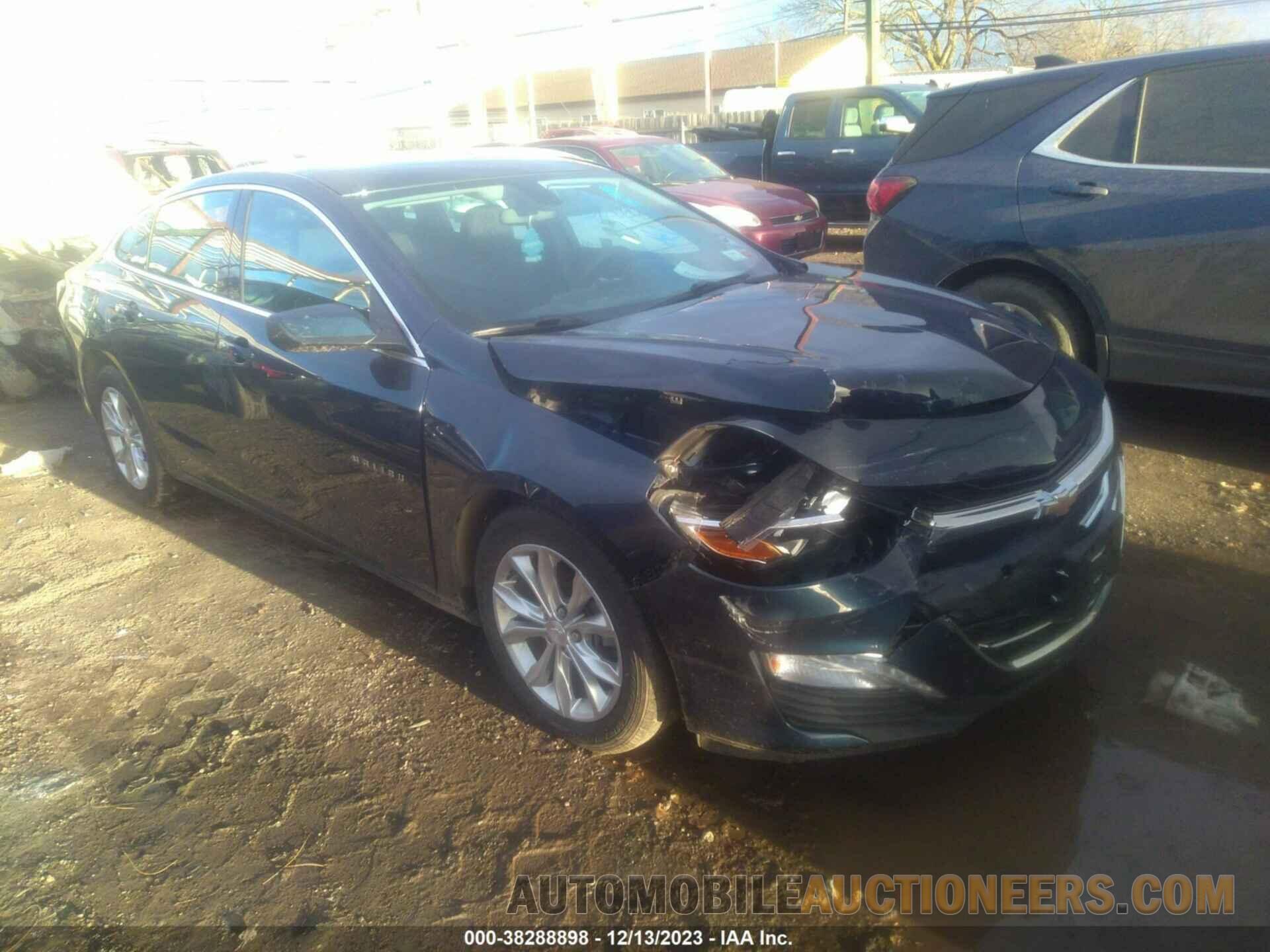 1G1ZD5STXKF128061 CHEVROLET MALIBU 2019