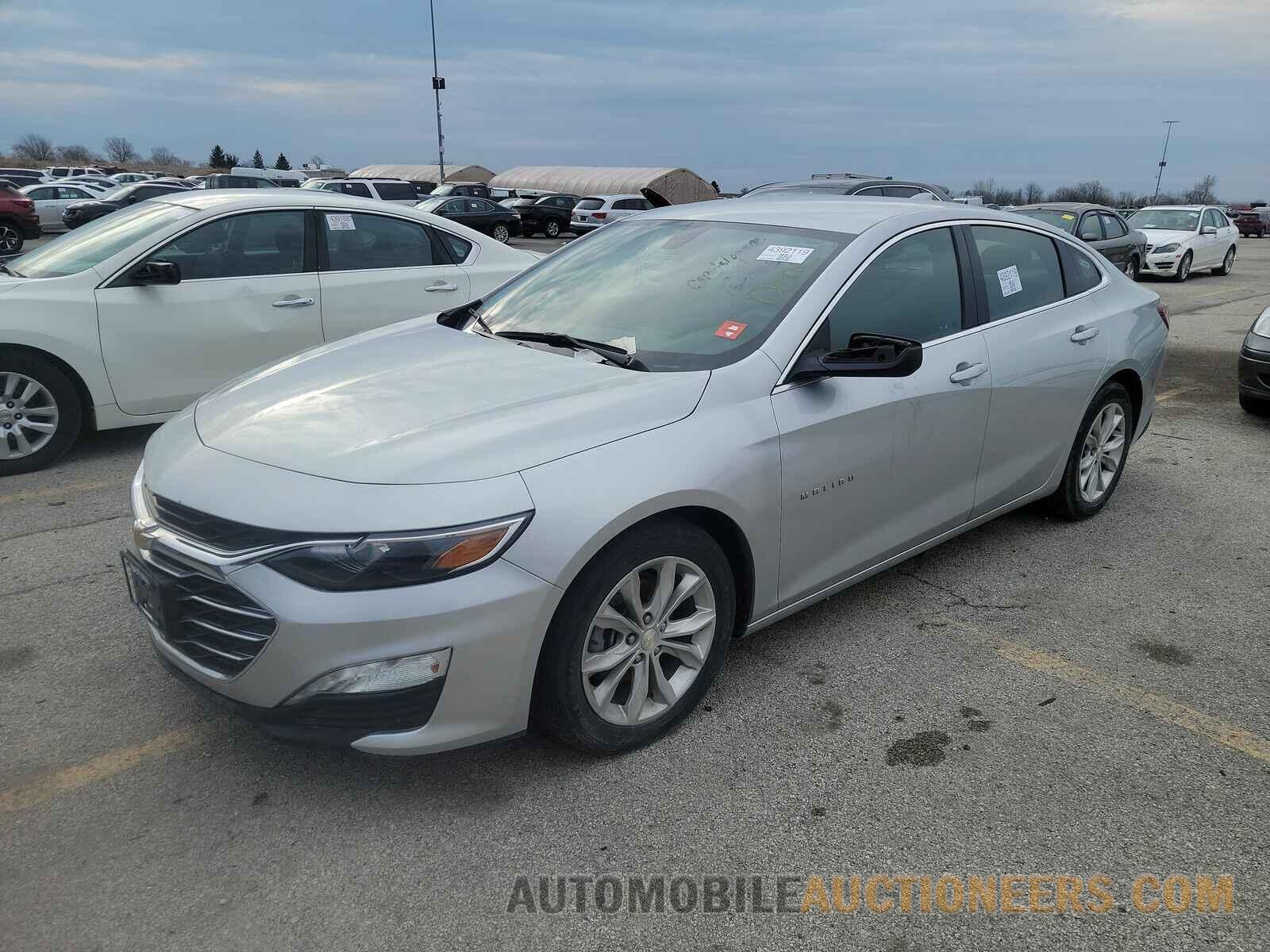 1G1ZD5STXKF134443 Chevrolet Malibu LT 2019