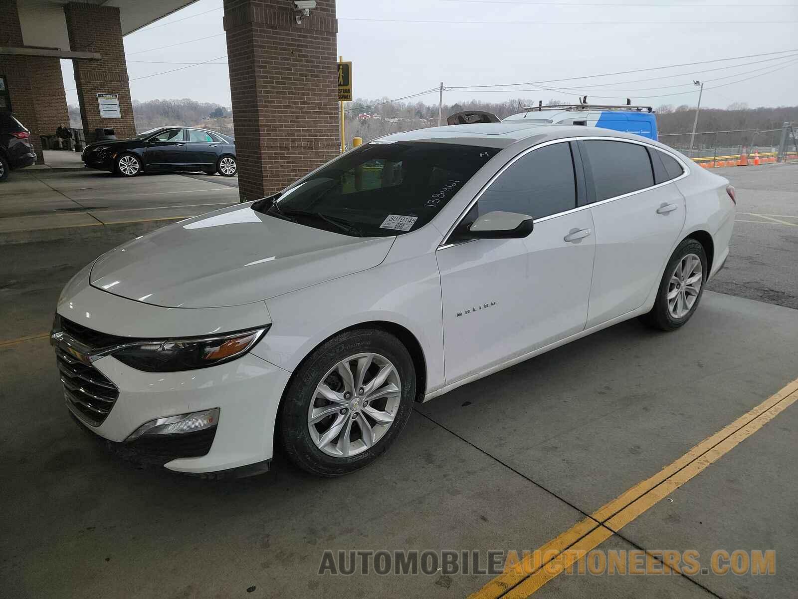 1G1ZD5STXKF138461 Chevrolet Malibu LT 2019