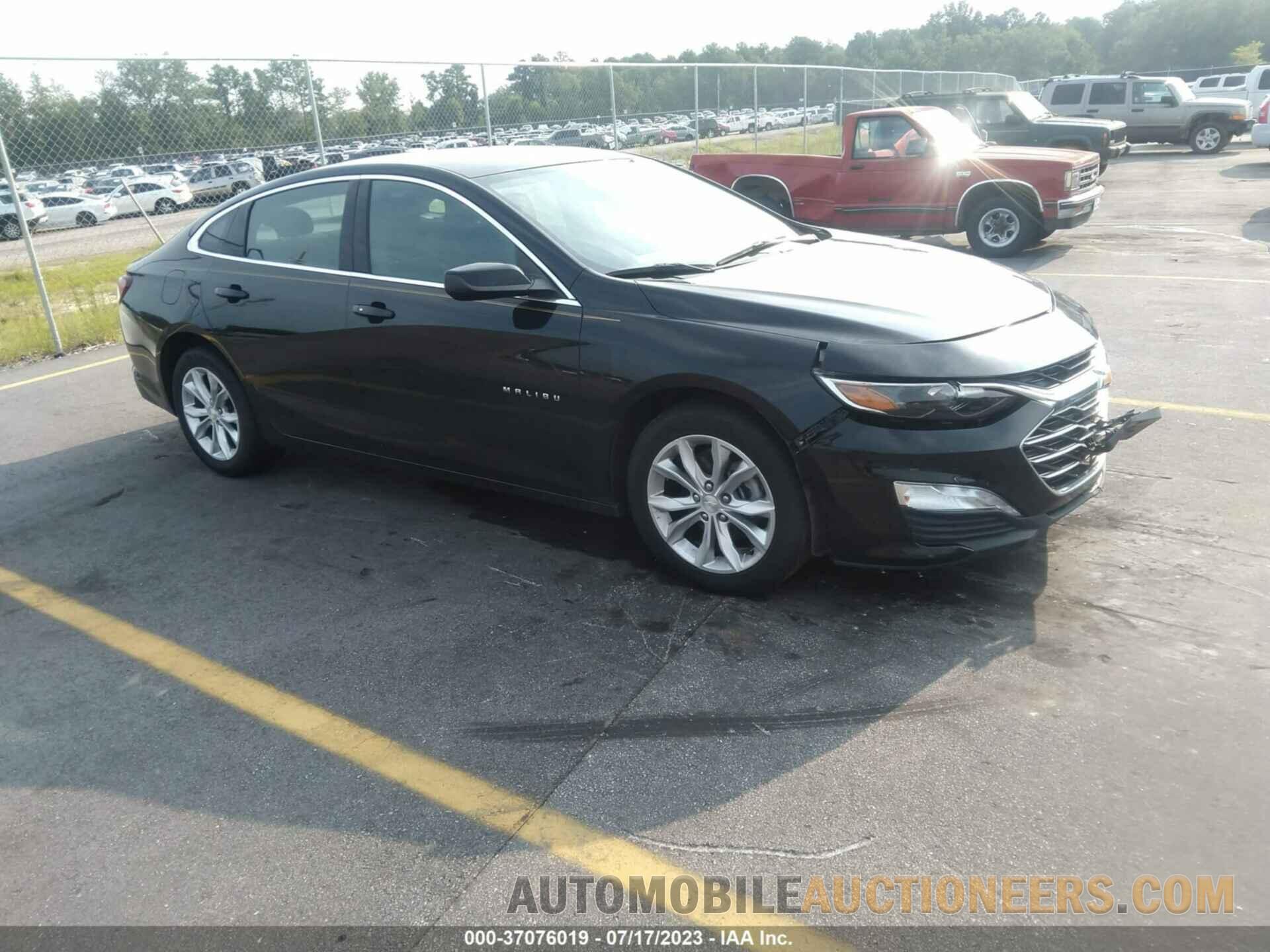 1G1ZD5STXKF165370 CHEVROLET MALIBU 2019