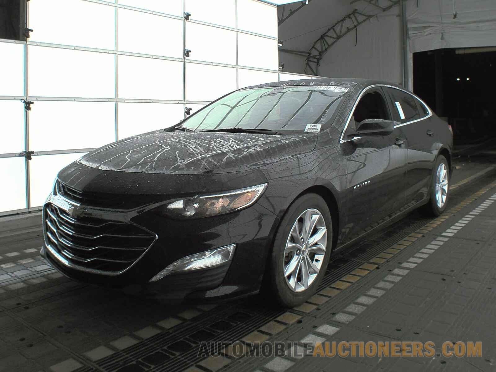 1G1ZD5STXKF169192 Chevrolet Malibu LT 2019