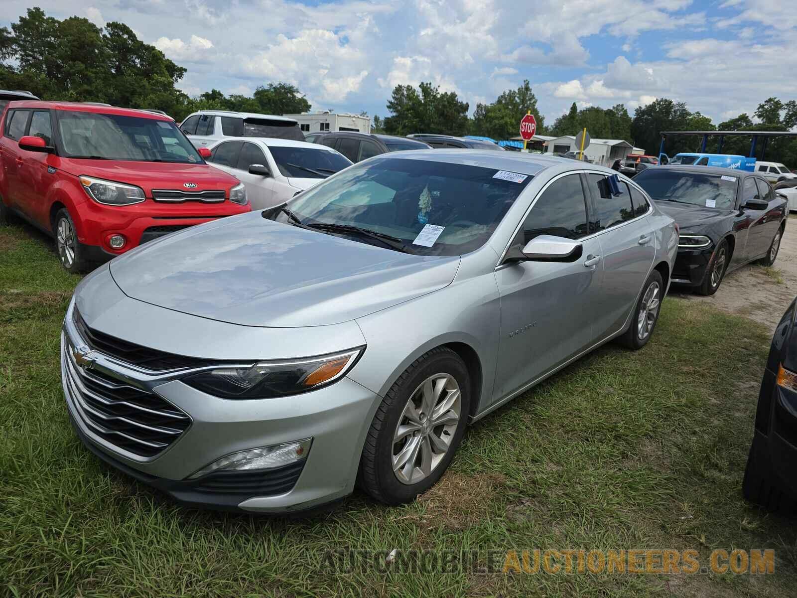 1G1ZD5STXLF024767 Chevrolet Malibu LT 2020