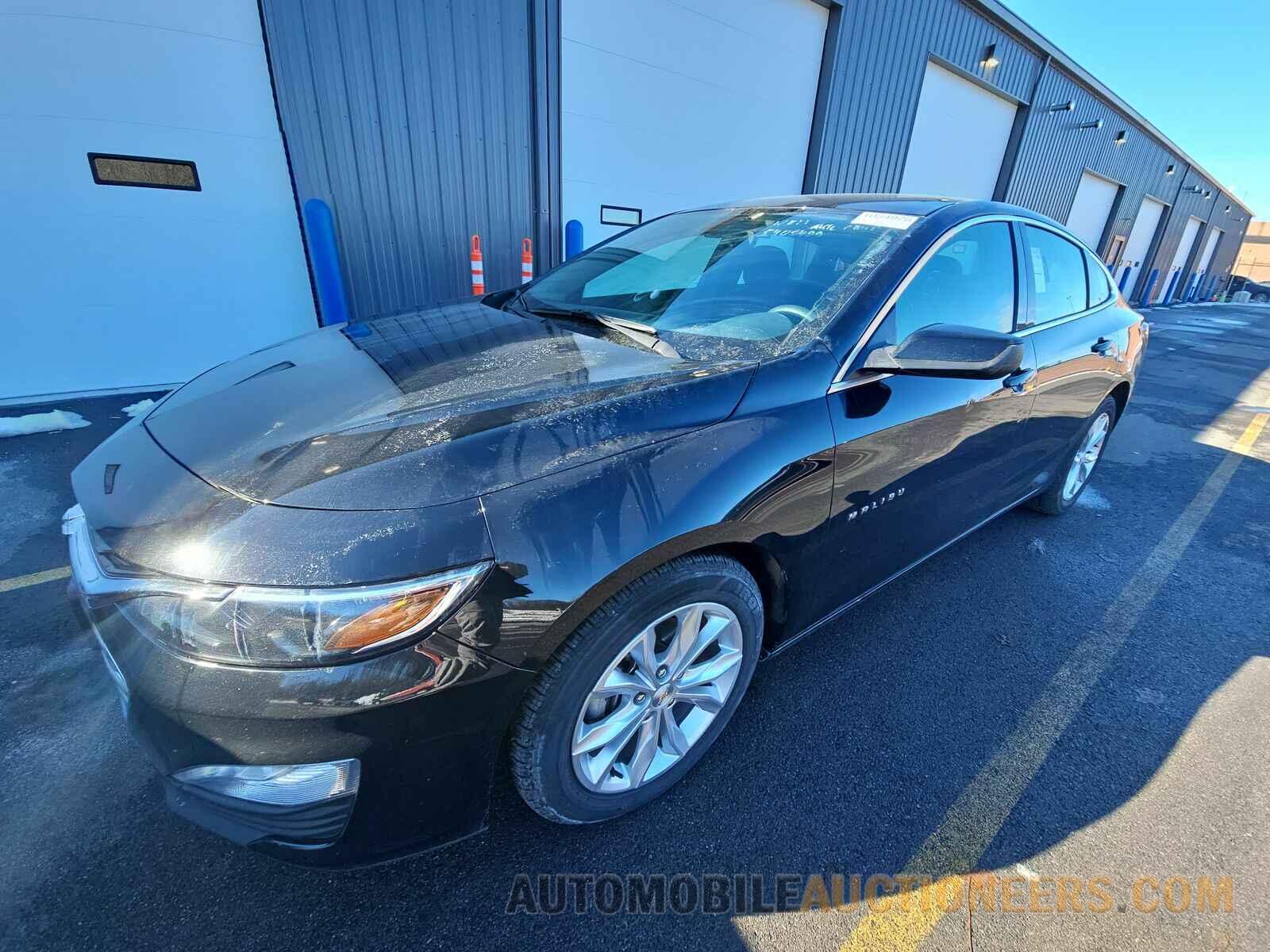 1G1ZD5STXNF135810 Chevrolet Malibu LT 2022