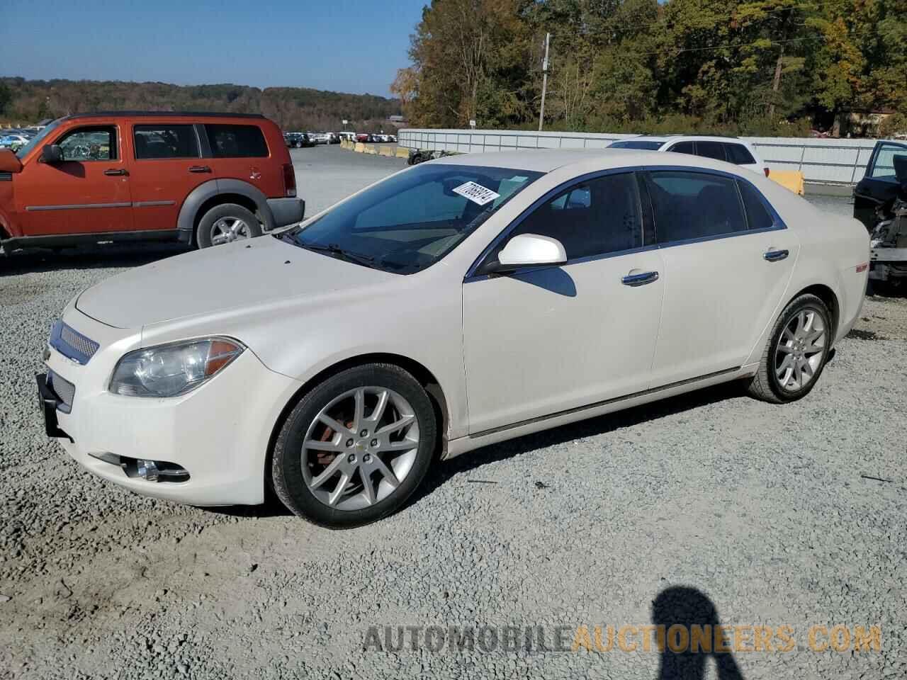 1G1ZE5E11BF253876 CHEVROLET MALIBU 2011