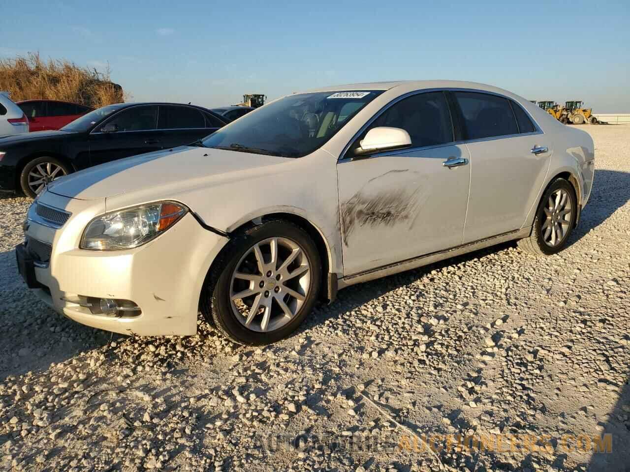 1G1ZE5E73BF121643 CHEVROLET MALIBU 2011