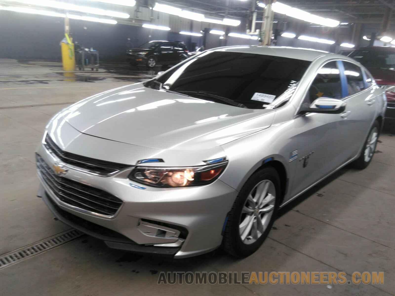 1G1ZE5ST0HF207020 Chevrolet Malibu LT 2017