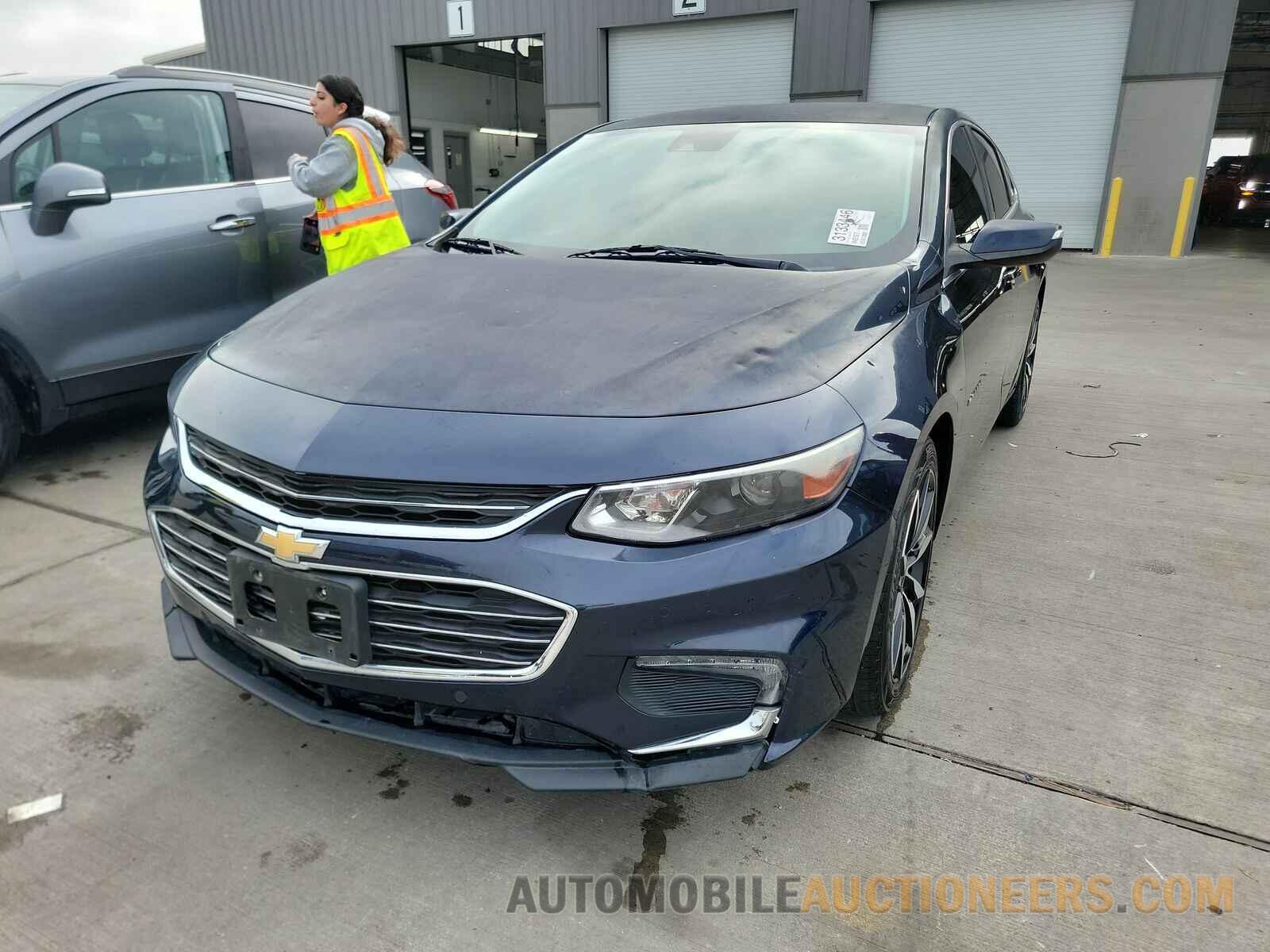 1G1ZE5ST0HF264737 Chevrolet Malibu LT 2017