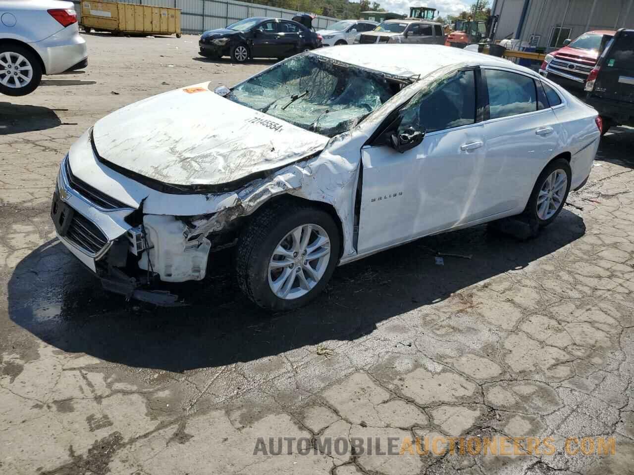 1G1ZE5ST1GF303625 CHEVROLET MALIBU 2016