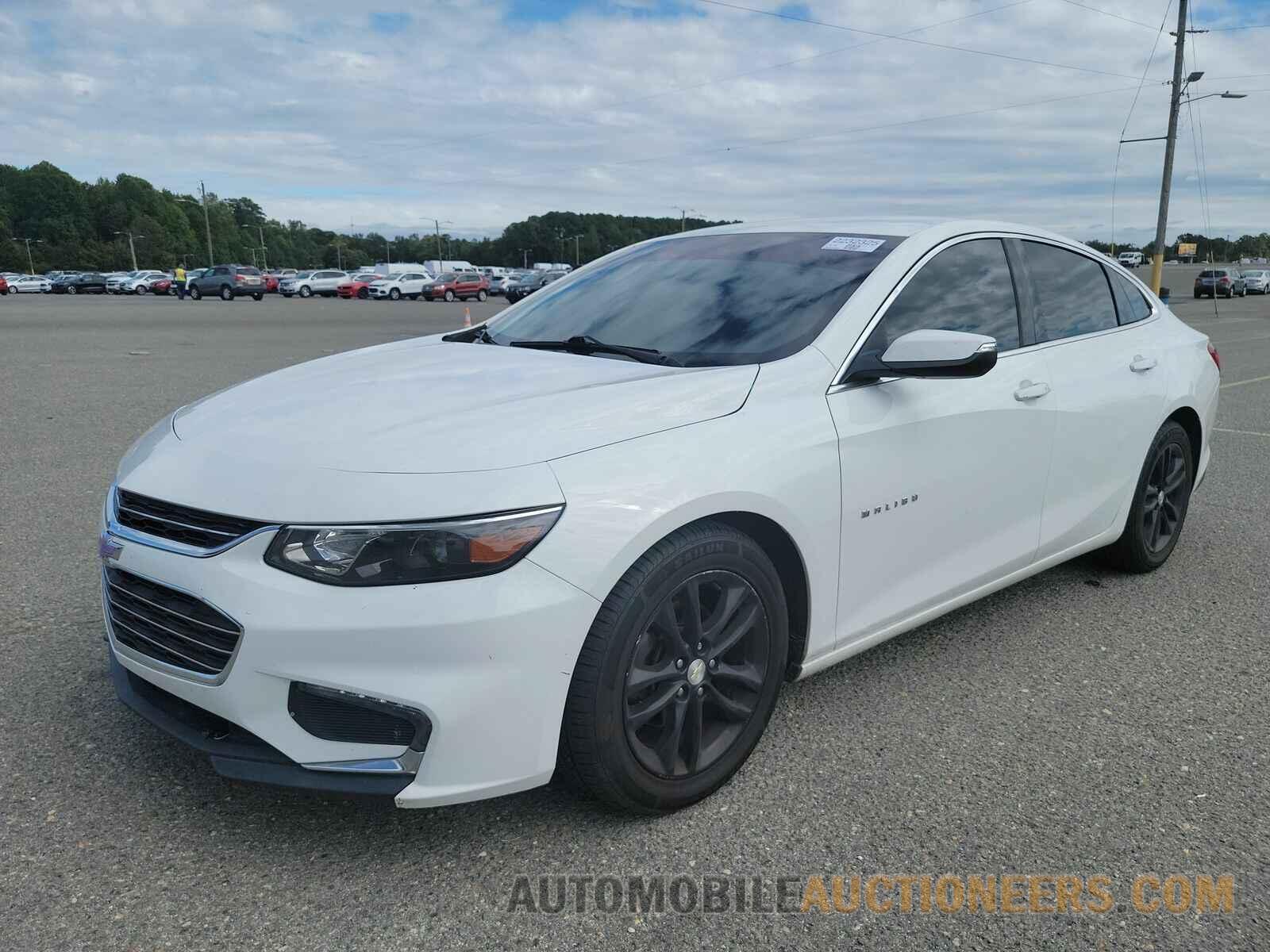 1G1ZE5ST1HF132425 Chevrolet Malibu LT 2017