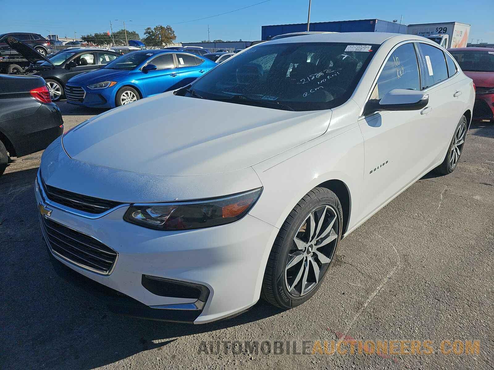 1G1ZE5ST1HF218852 Chevrolet Malibu LT 2017