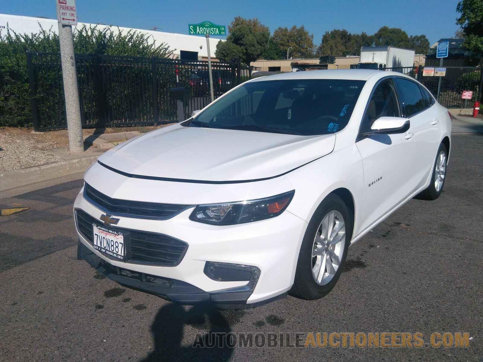 1G1ZE5ST3GF360053 Chevrolet Malibu 2016