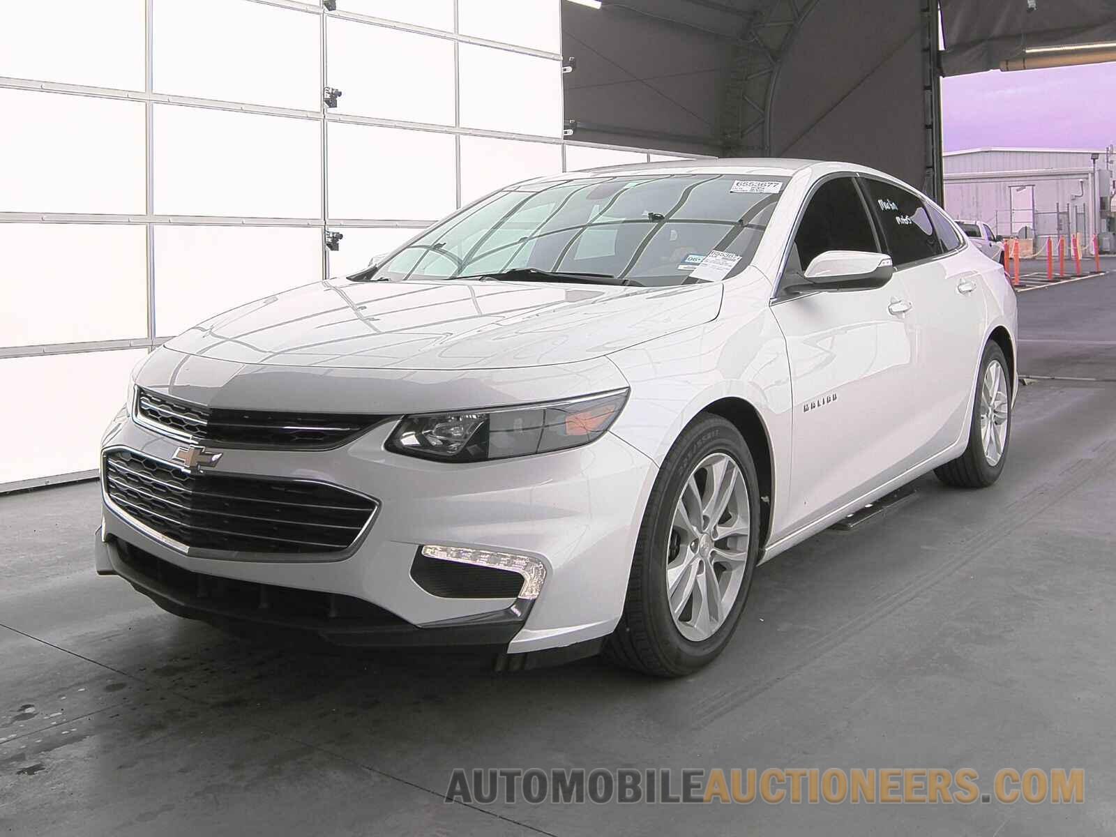 1G1ZE5ST3HF101743 Chevrolet Malibu LT 2017