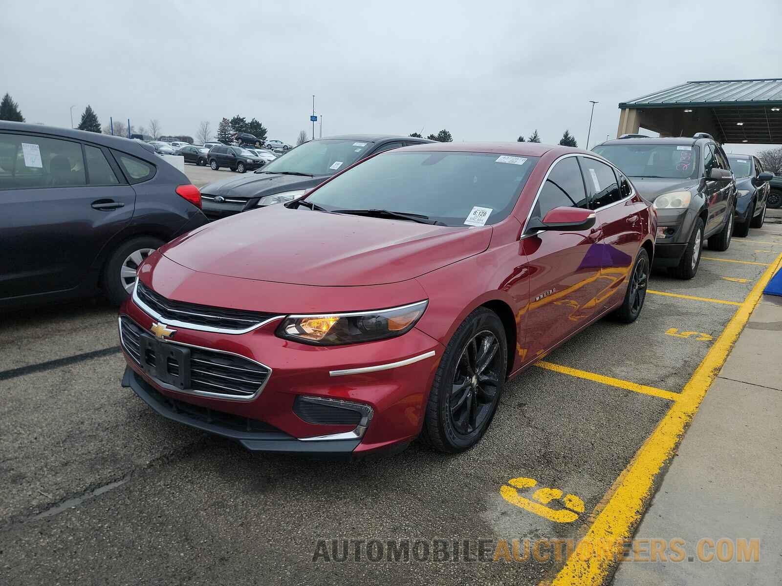 1G1ZE5ST4HF135674 Chevrolet Malibu LT 2017