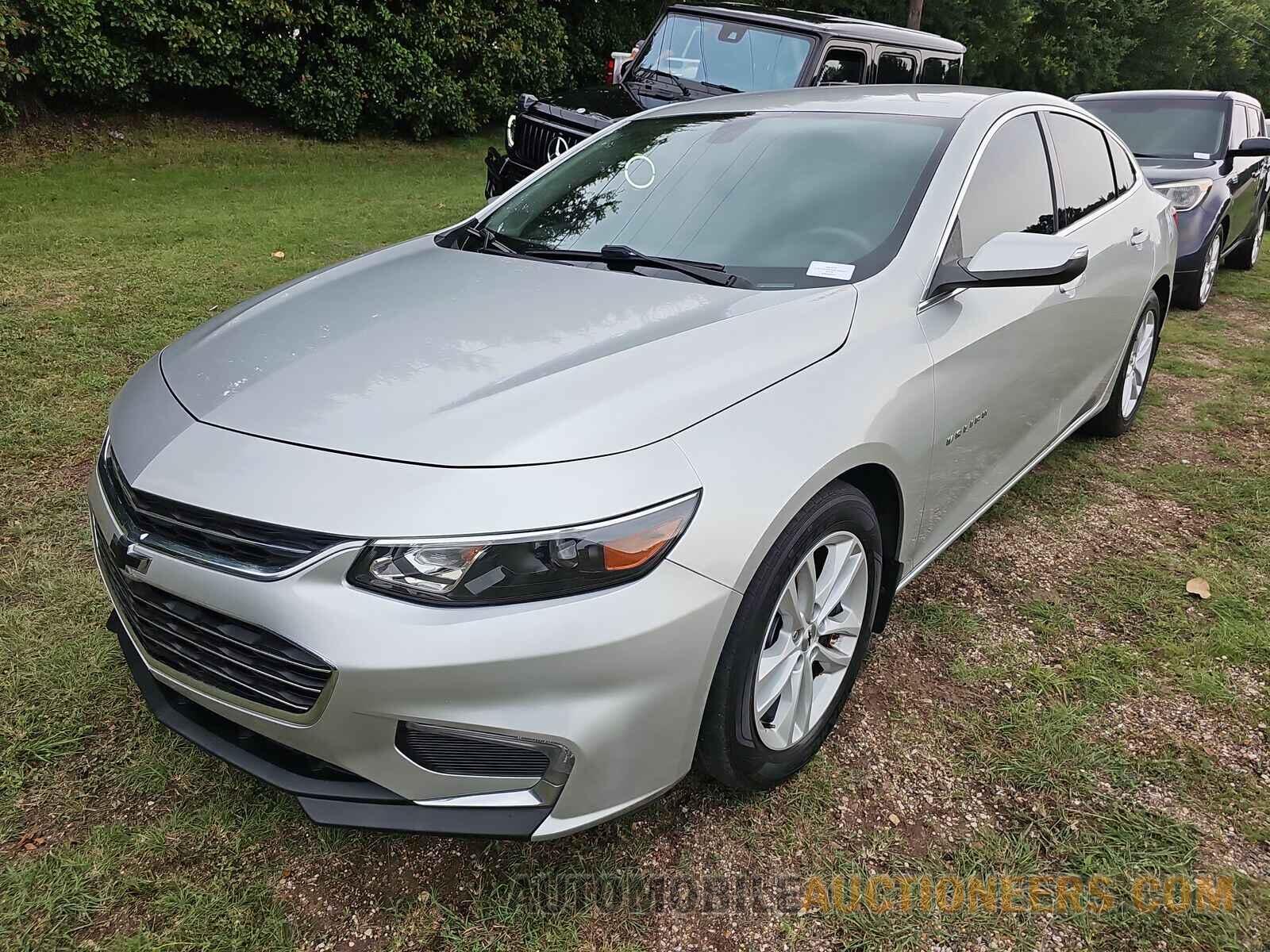 1G1ZE5ST6HF135420 Chevrolet Malibu LT 2017