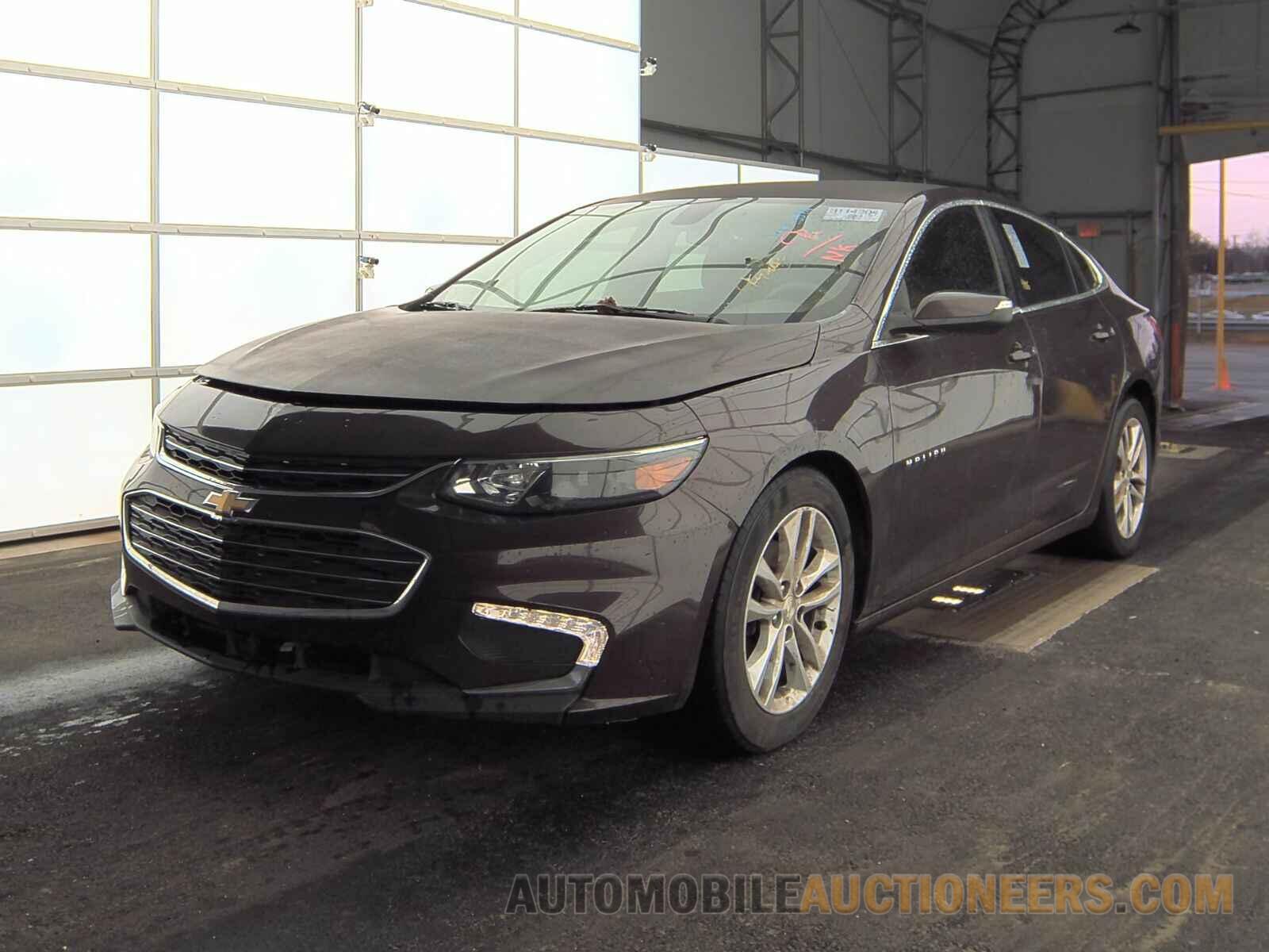 1G1ZE5ST8GF271224 Chevrolet Malibu LT 2016