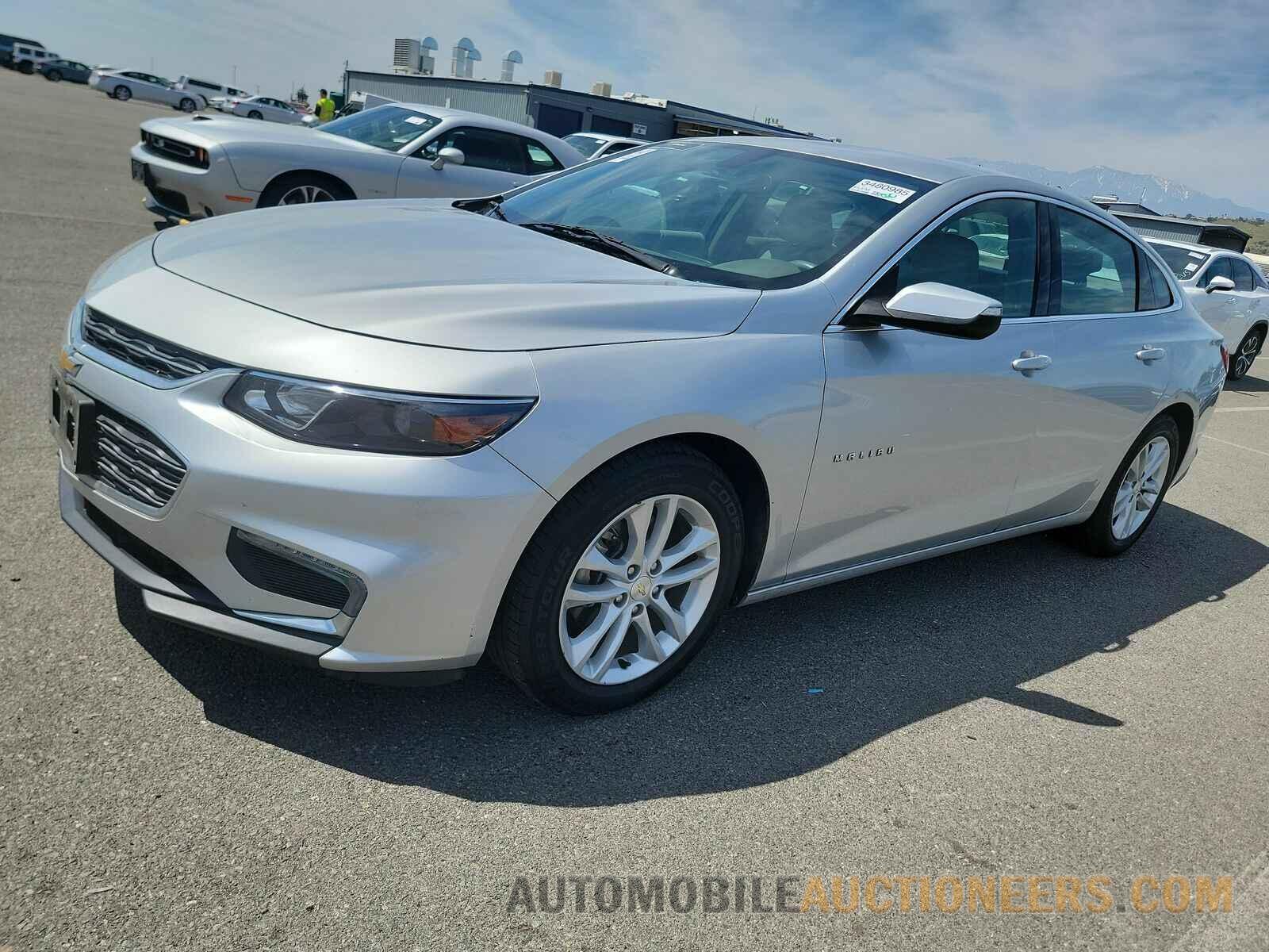 1G1ZE5ST8HF251167 Chevrolet Malibu LT 2017