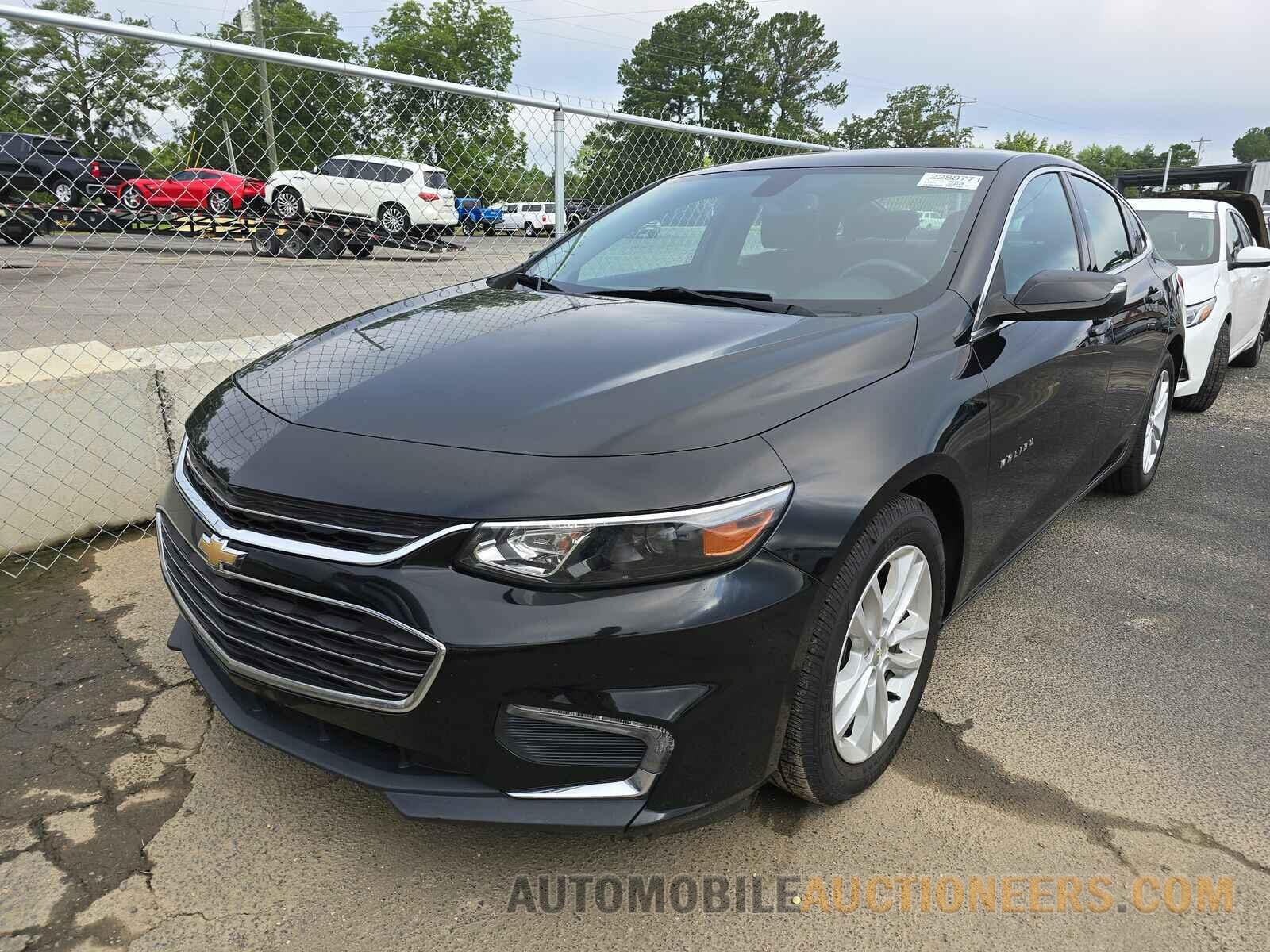 1G1ZE5STXGF226396 Chevrolet Malibu LT 2016