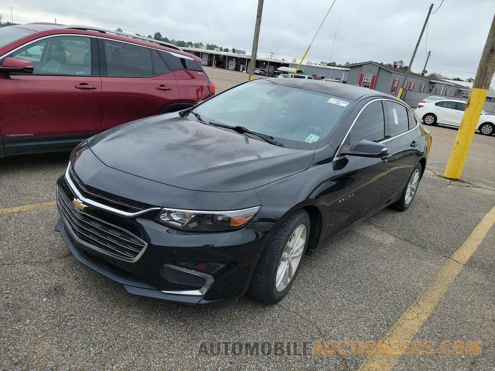 1G1ZE5STXHF150115 Chevrolet Malibu LT 2017