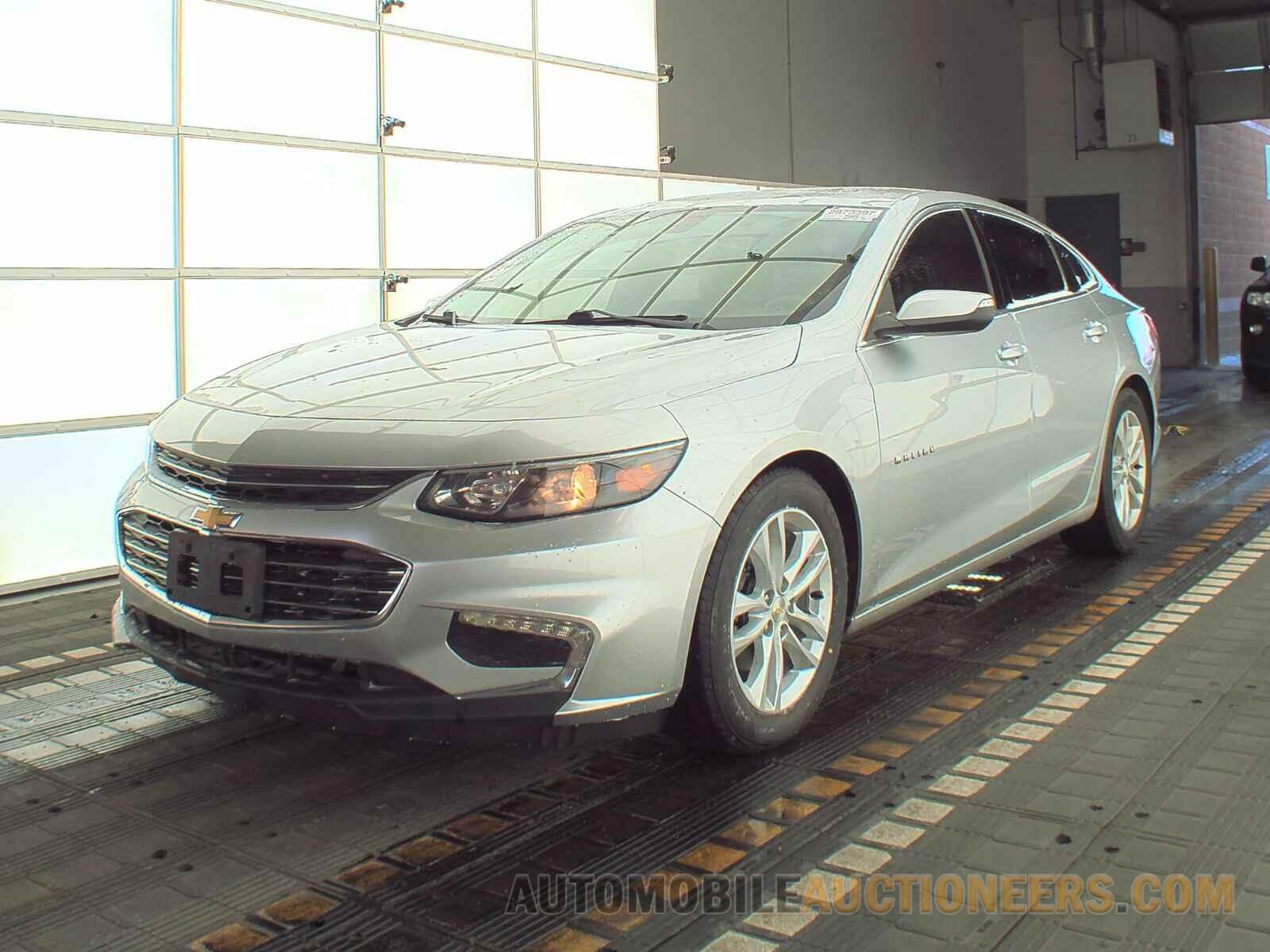 1G1ZE5STXHF188170 Chevrolet Malibu LT 2017