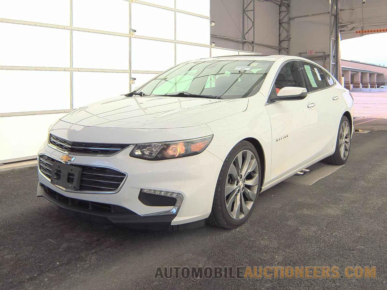 1G1ZH5SX8GF353660 Chevrolet Malibu 2016