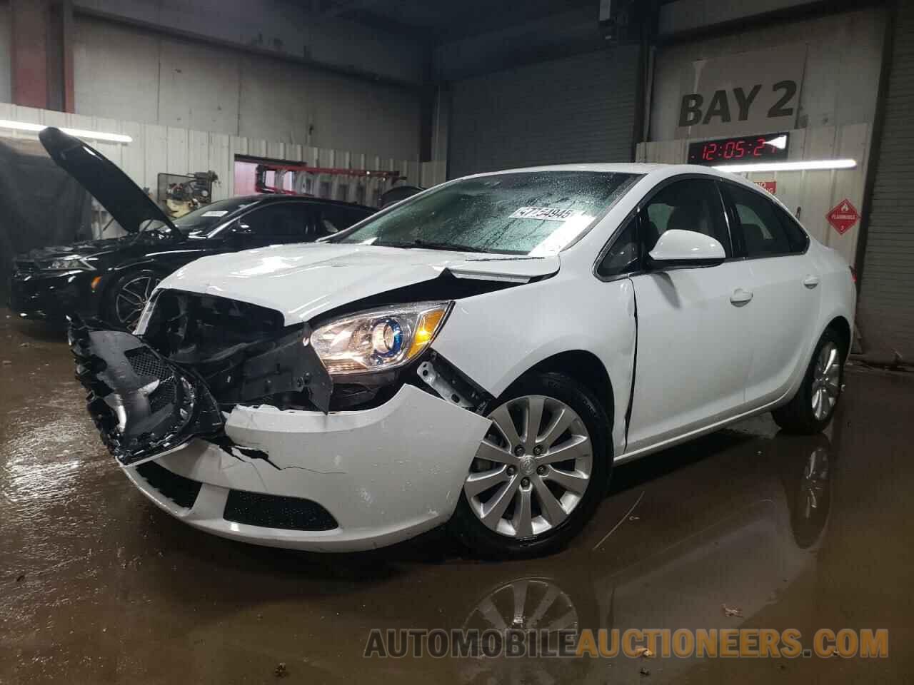 1G4PP5SK7F4174439 BUICK VERANO 2015