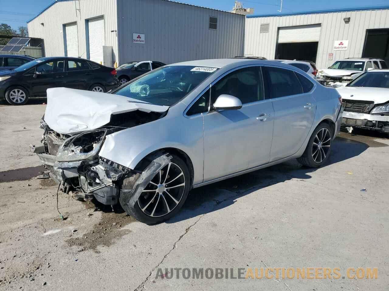 1G4PP5SK9F4109155 BUICK VERANO 2015