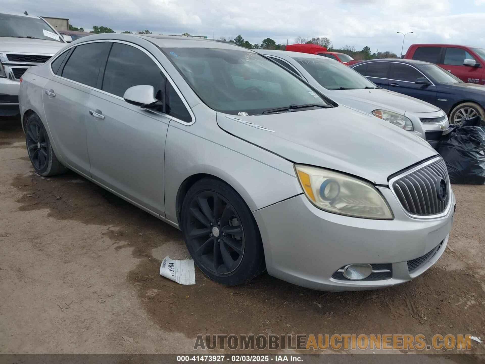 1G4PR5SK8C4220365 BUICK VERANO 2012