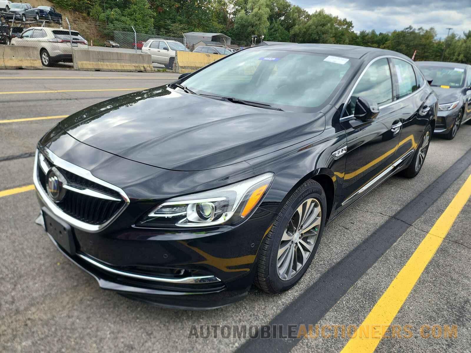 1G4ZR5SS4JU105140 Buick LaCrosse 2018