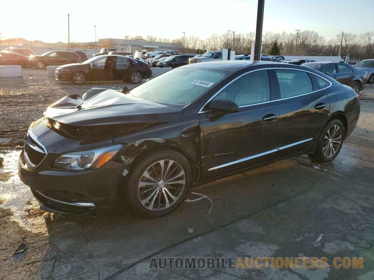 1G4ZR5SS5HU176227 BUICK LACROSSE 2017