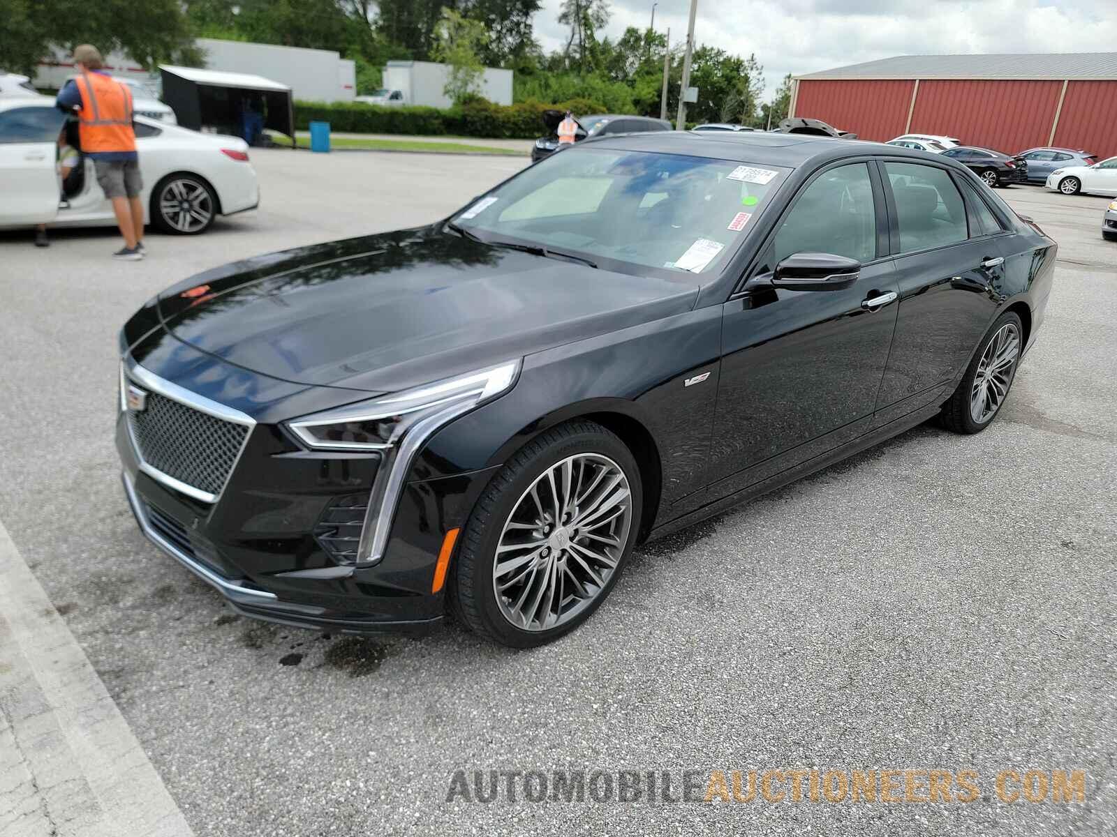 1G6KW5RJ1LU107221 Cadillac CT6-V 2020