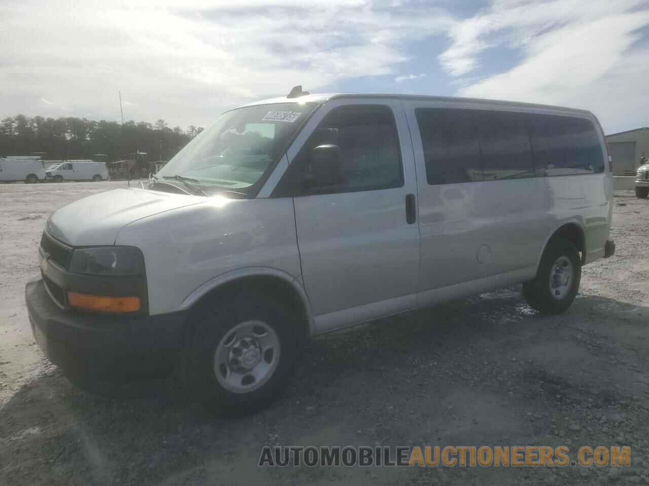 1GAWGEFG5J1209925 CHEVROLET EXPRESS 2018