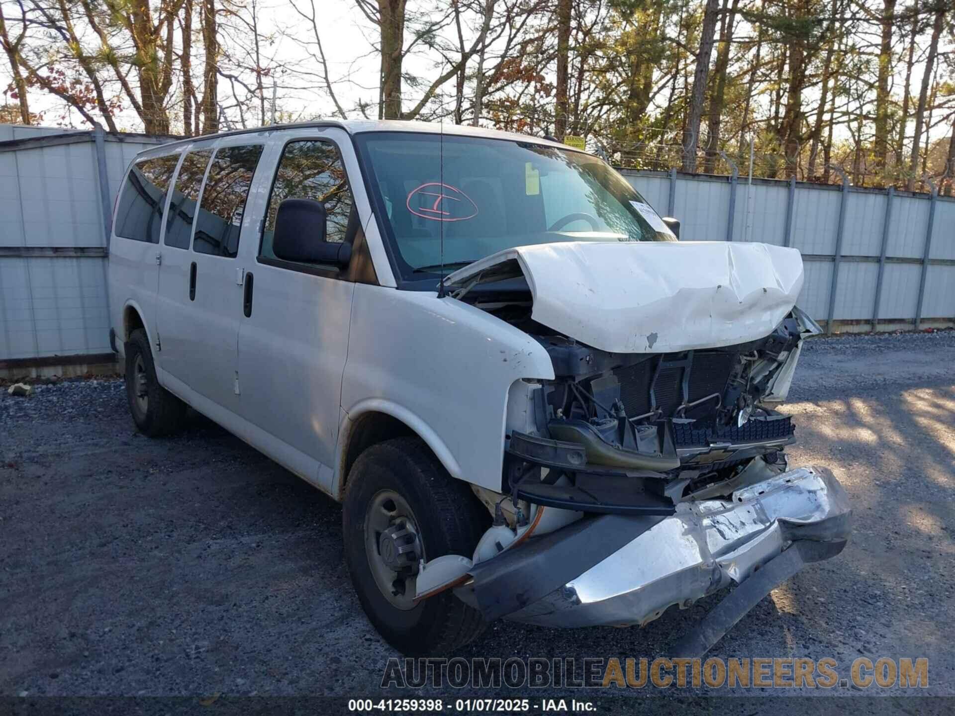 1GAWGRFG7D1100085 CHEVROLET EXPRESS 2500 2013