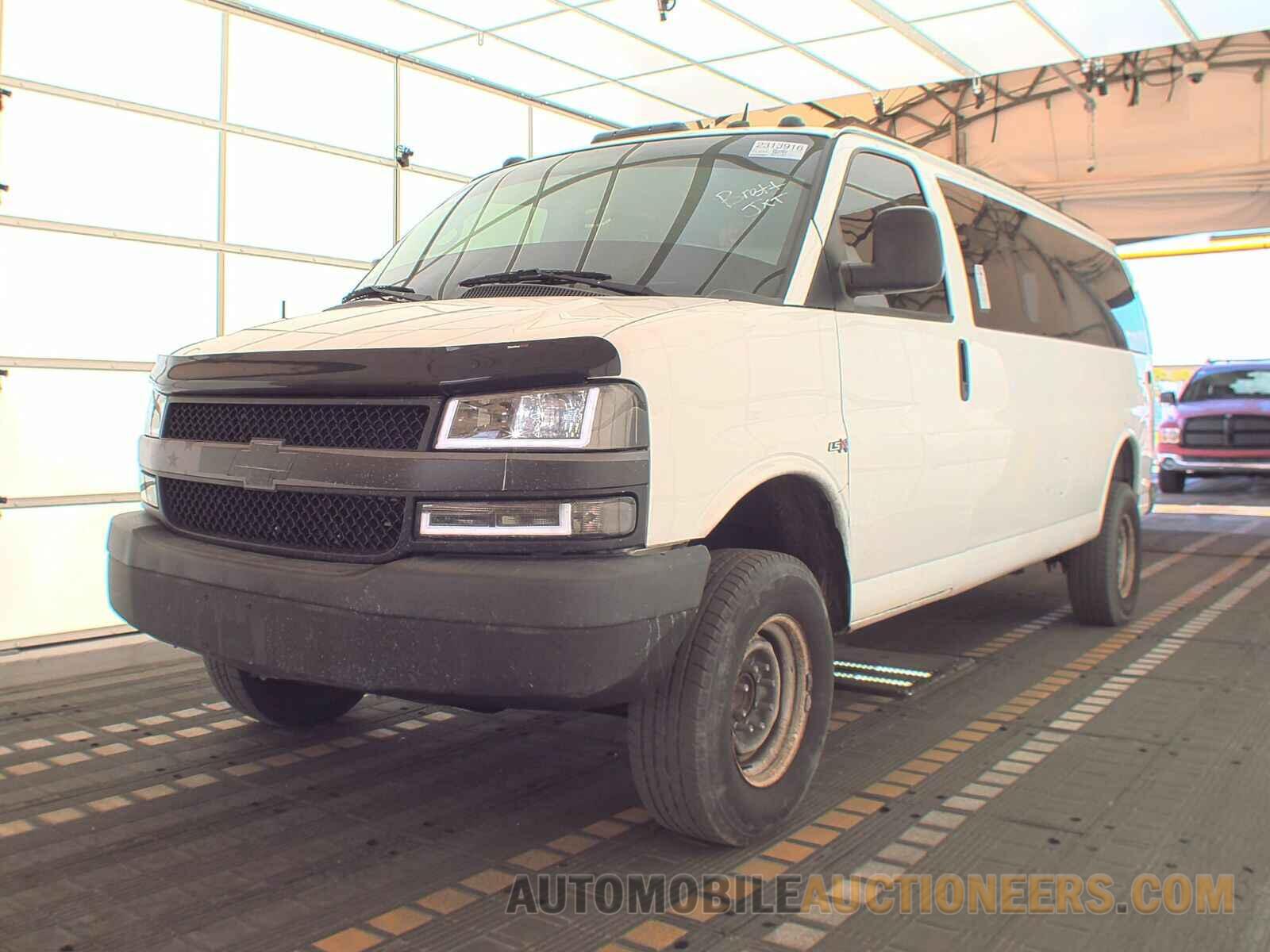 1GAZG1FG7F1111380 Chevrolet Express 2015