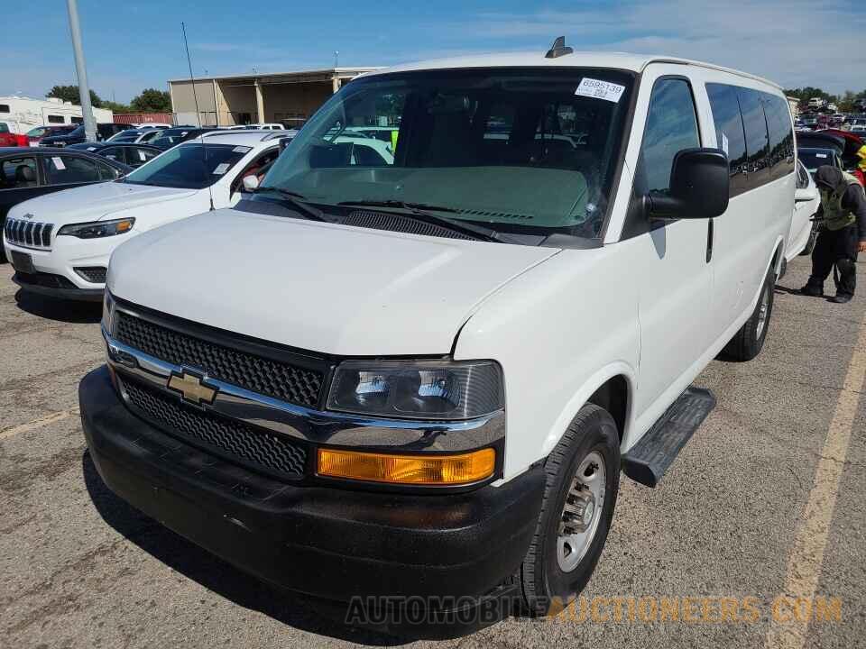 1GAZGMFG2J1220517 Chevrolet Express Passenger 2018