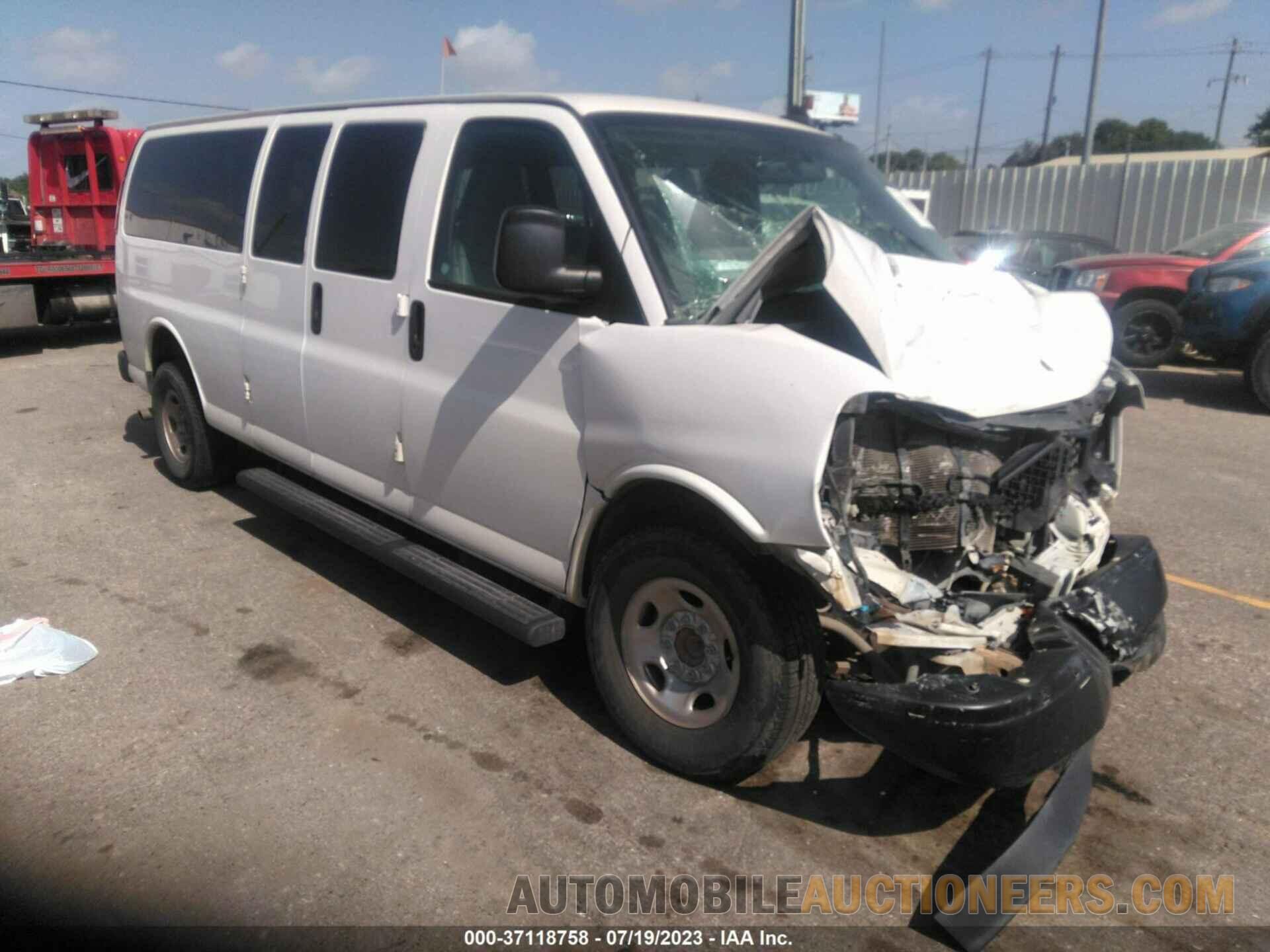 1GAZGNFGXK1365974 CHEVROLET EXPRESS PASSENGER 2019