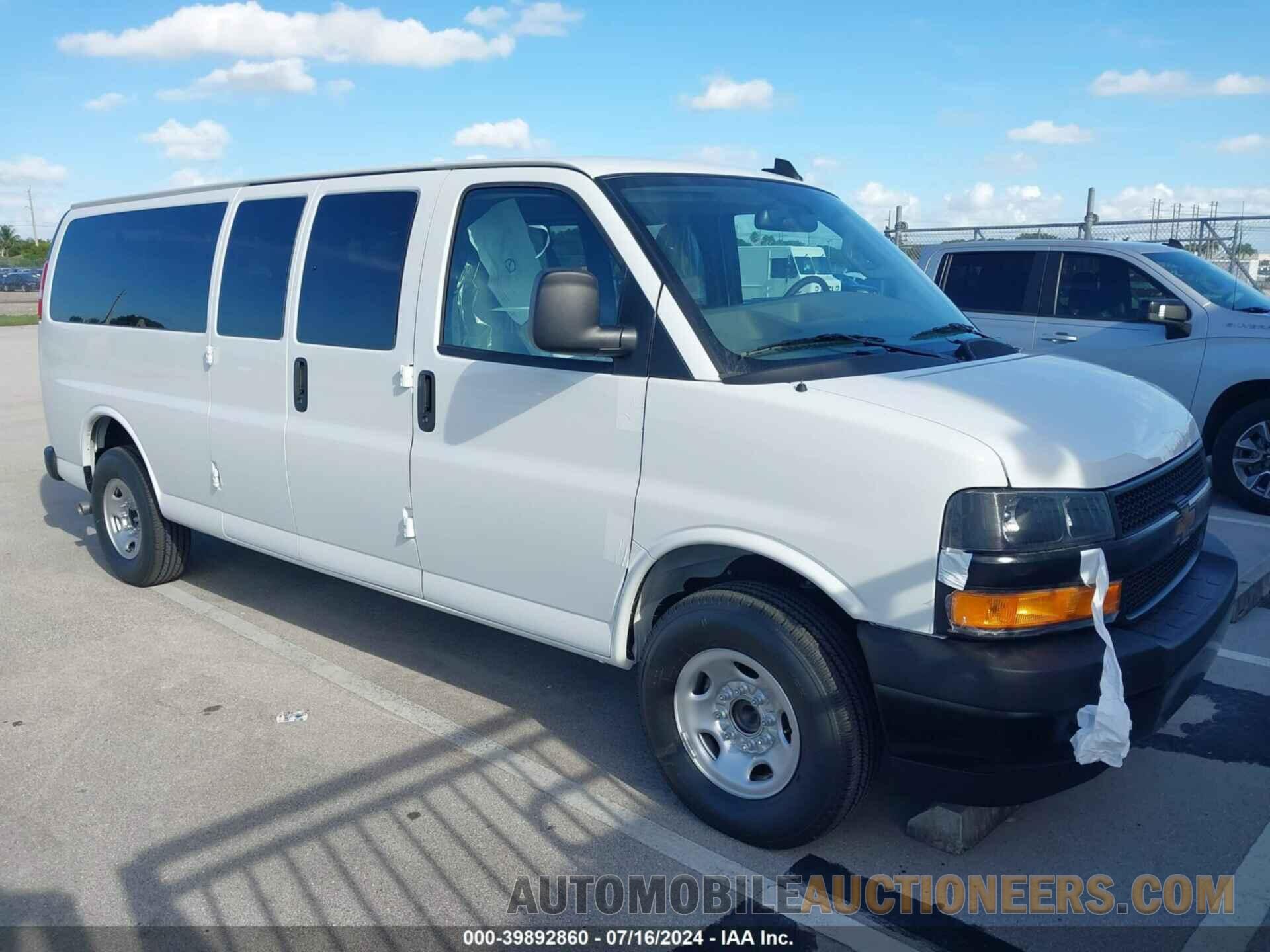 1GAZGNFP0R1215446 CHEVROLET EXPRESS PASSENGER 2024