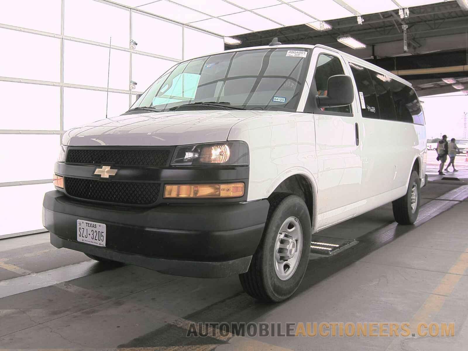 1GAZGNFP2P1142979 Chevrolet Express 2023