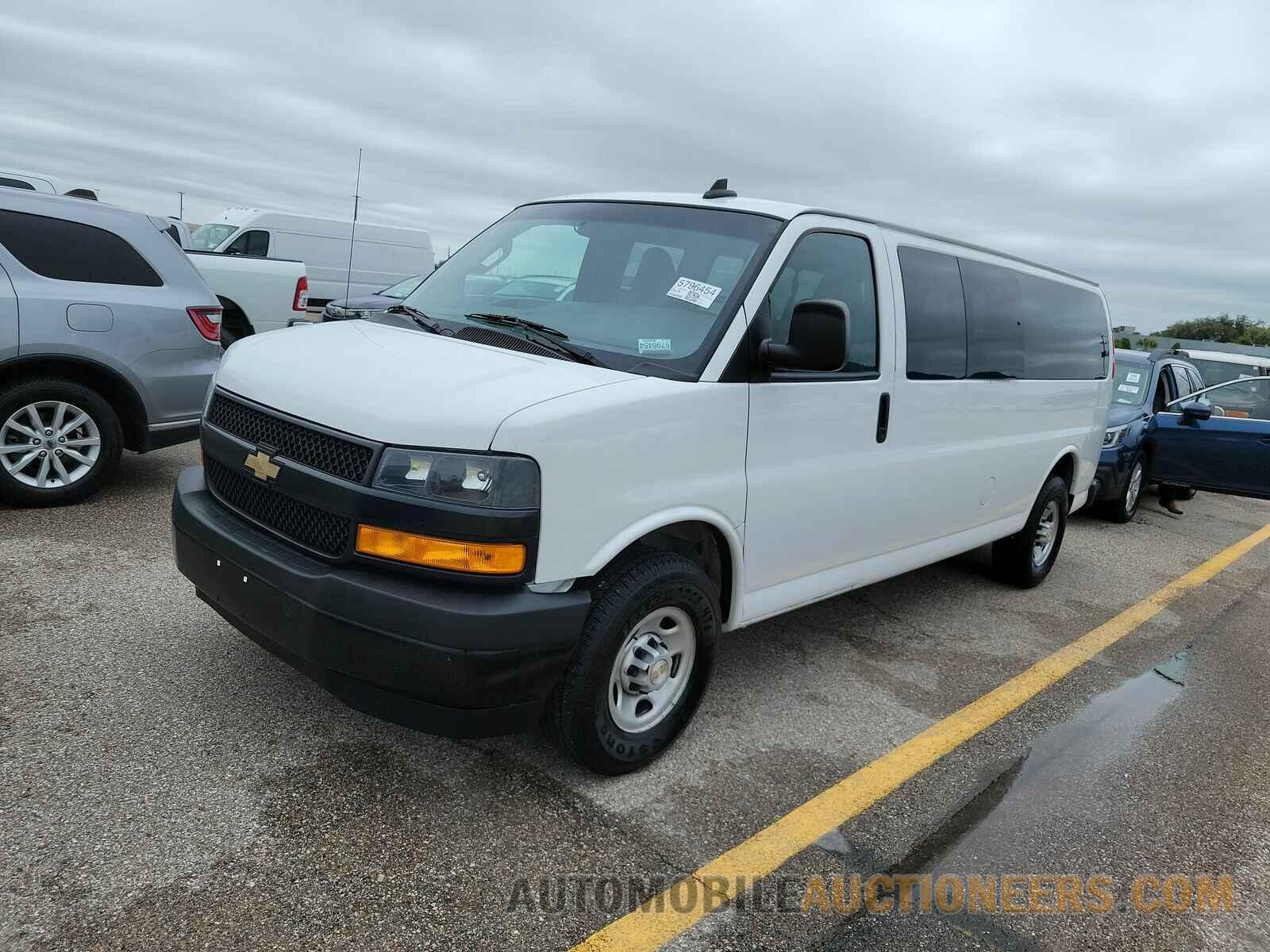 1GAZGNFP3L1263935 Chevrolet Express 2020