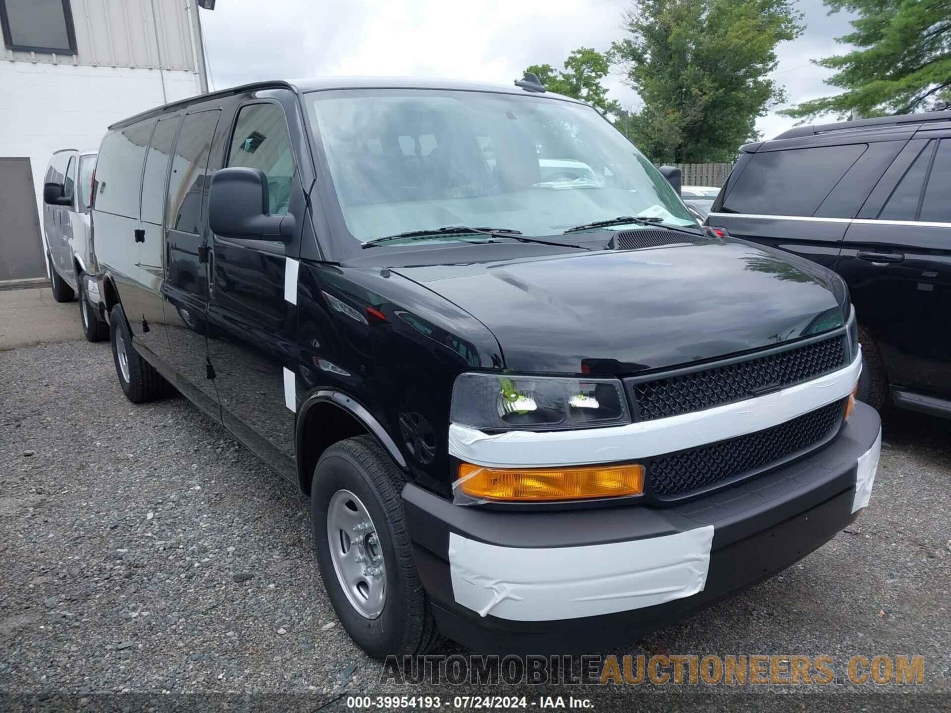 1GAZGNFP5R1213661 CHEVROLET EXPRESS PASSENGER 2024