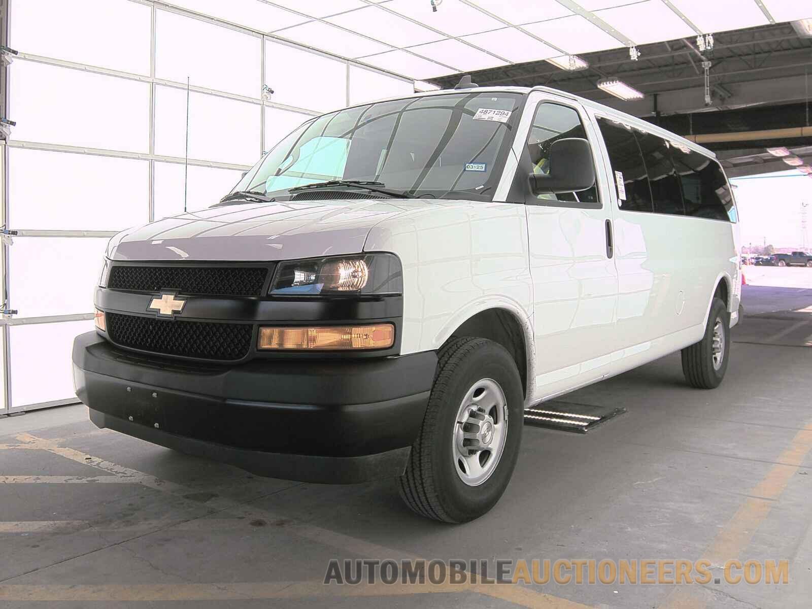 1GAZGNFP8P1138208 Chevrolet Express 2023