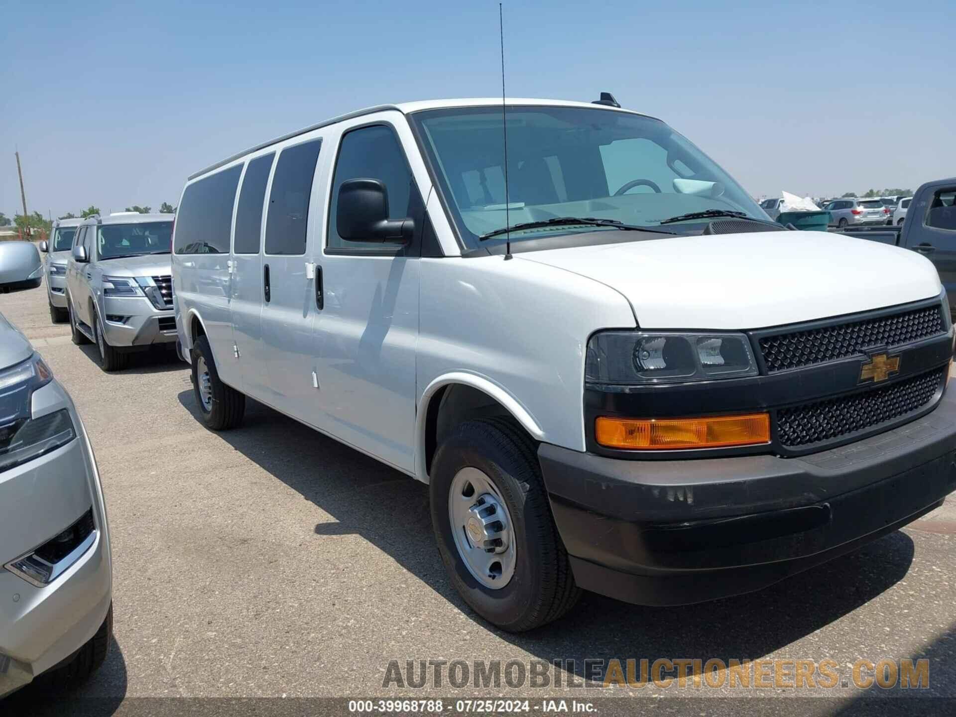 1GAZGNFP8R1200127 CHEVROLET EXPRESS PASSENGER 2024