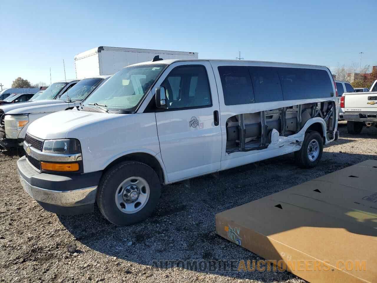 1GAZGPFG1J1270097 CHEVROLET EXPRESS 2018