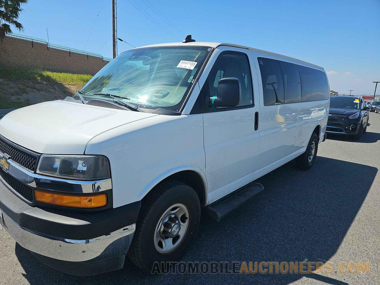 1GAZGPFG1K1151483 Chevrolet Express 2019