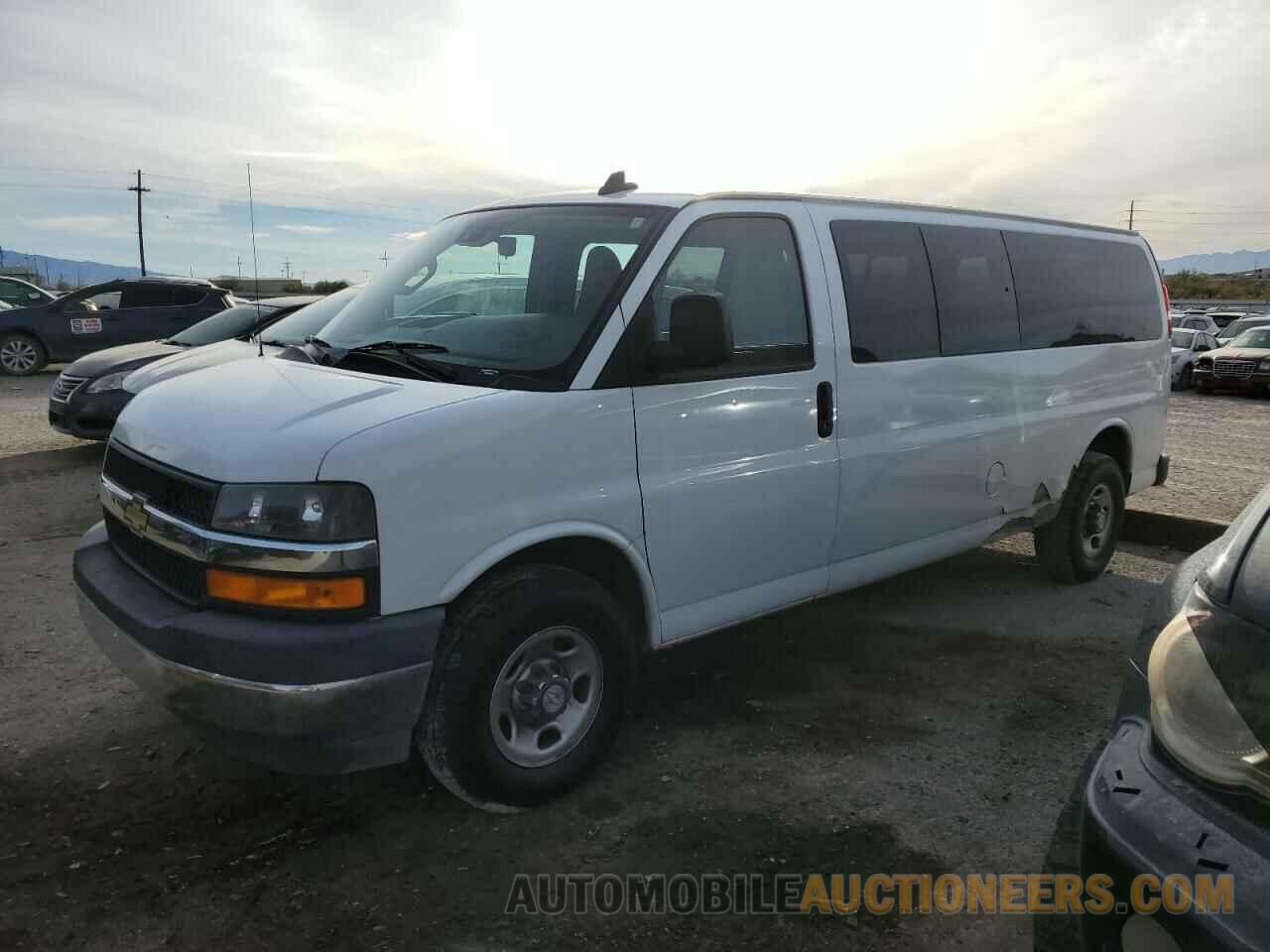 1GAZGPFG1K1258906 CHEVROLET EXPRESS 2019