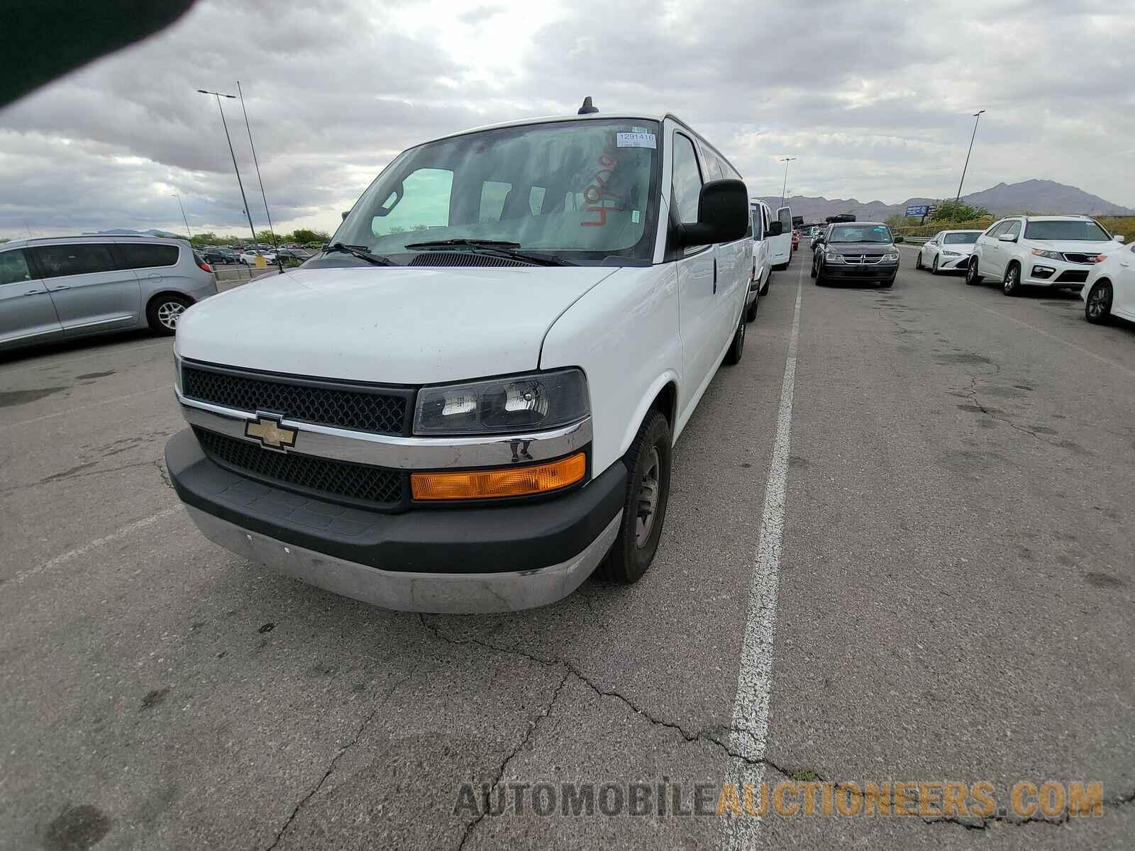 1GAZGPFG2G1195662 Chevrolet Express 2016