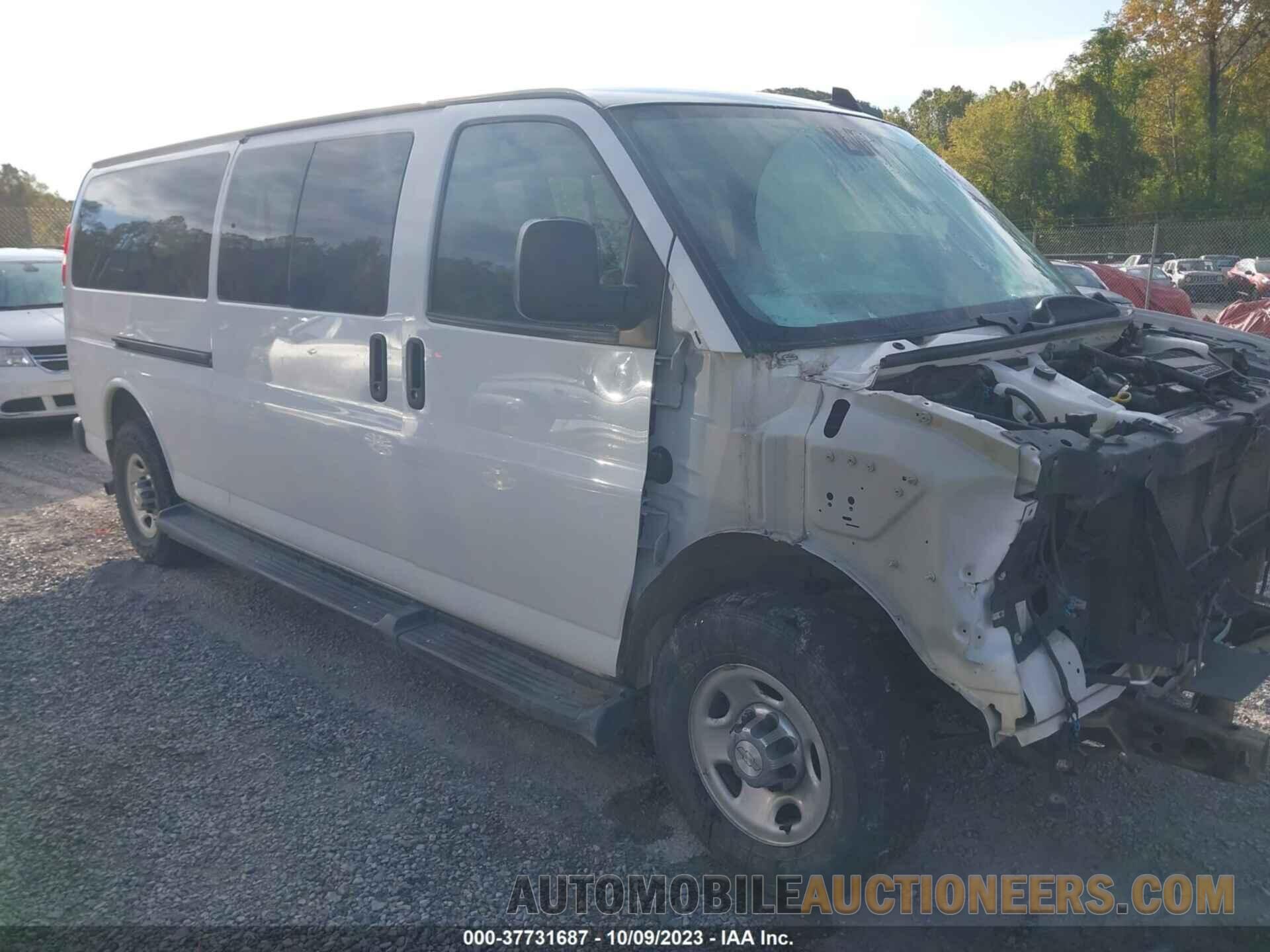 1GAZGPFG2K1216213 CHEVROLET EXPRESS PASSENGER 2019