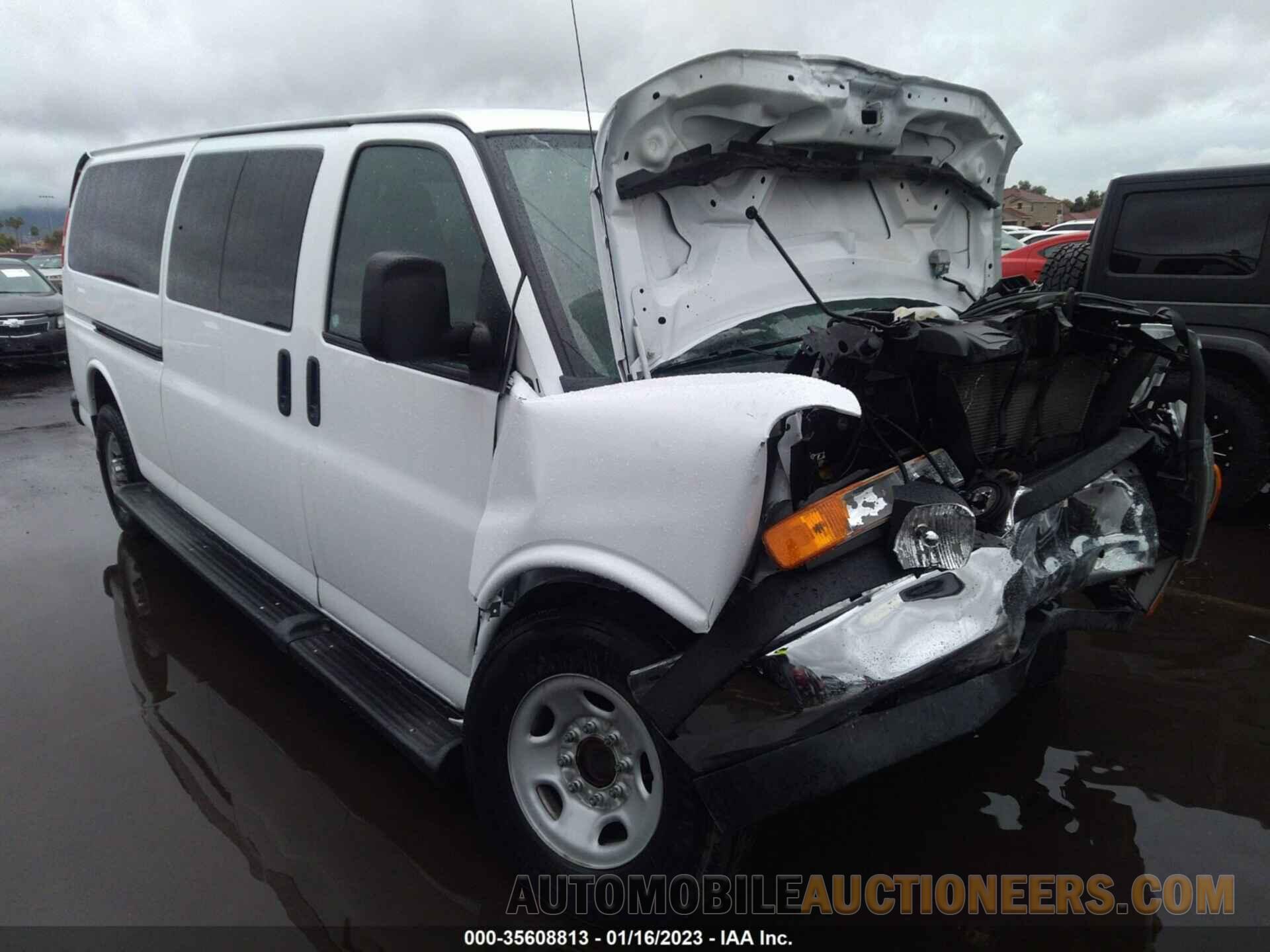 1GAZGPFG4K1201812 CHEVROLET EXPRESS PASSENGER 2019