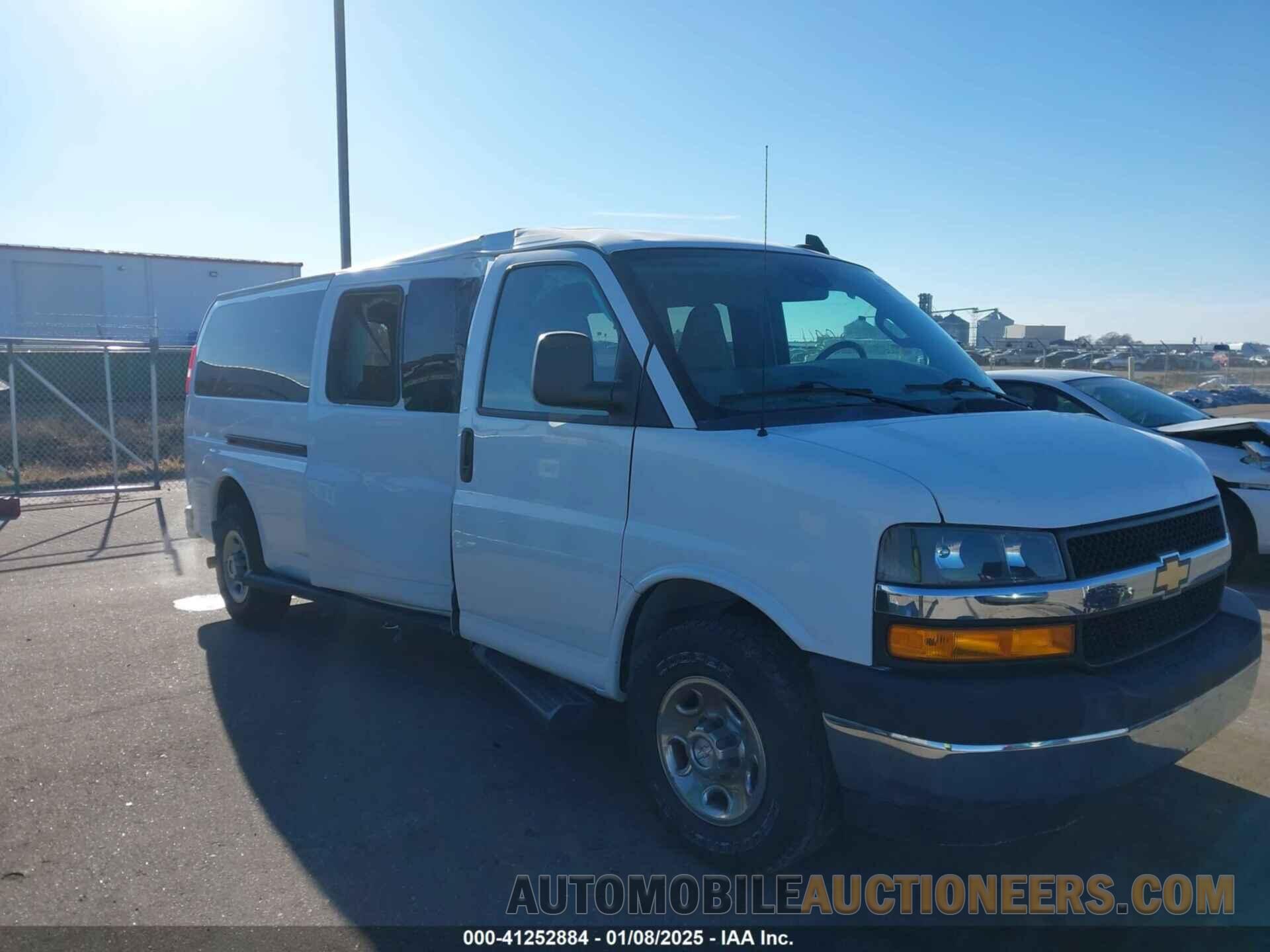 1GAZGPFG8K1212330 CHEVROLET EXPRESS 3500 2019