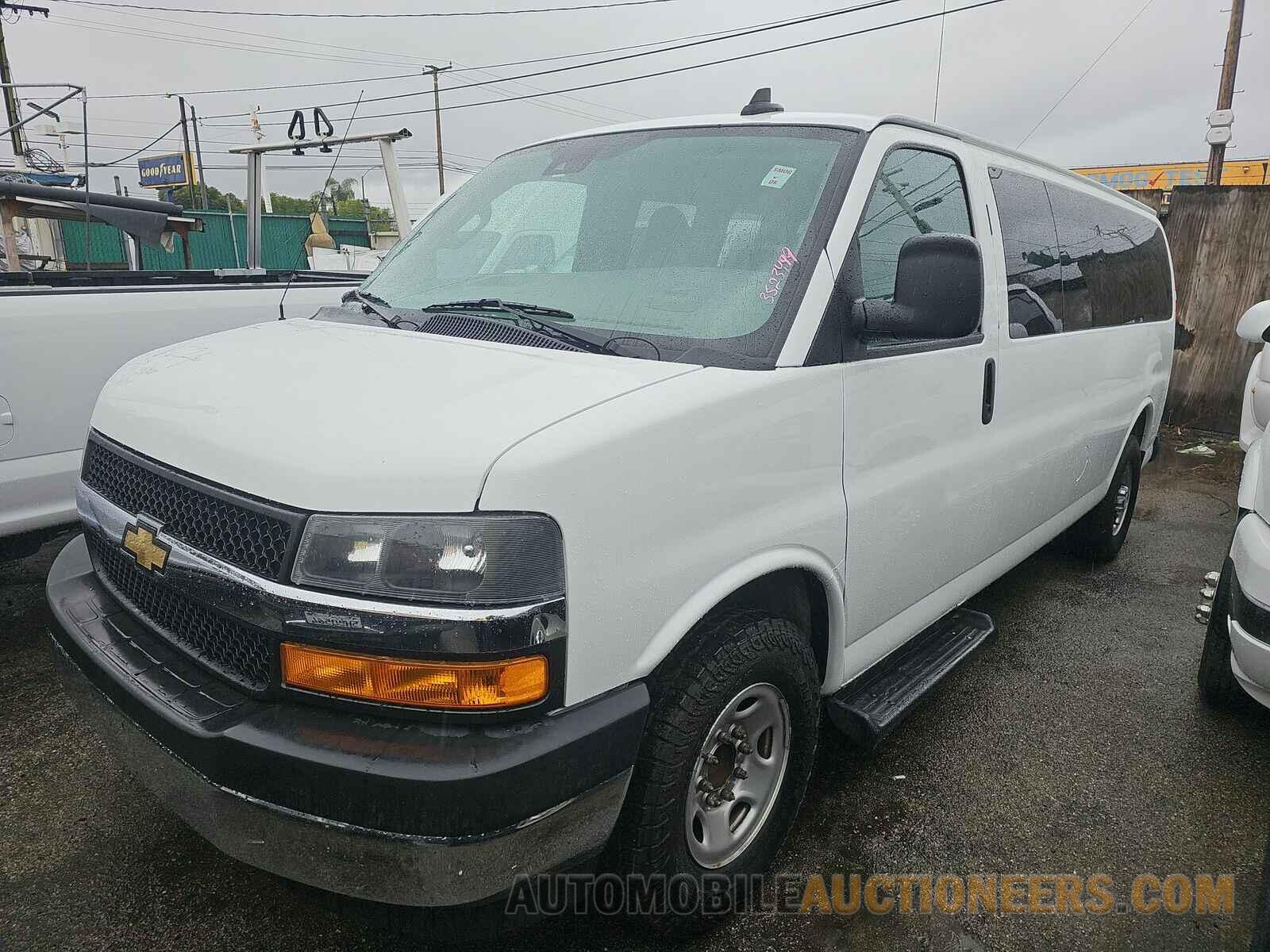 1GAZGPFG8L1146492 Chevrolet Express 2020